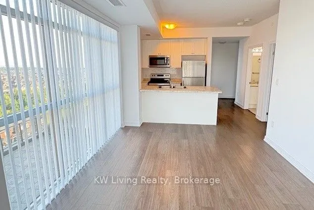 450 Dundas Street E, #1009