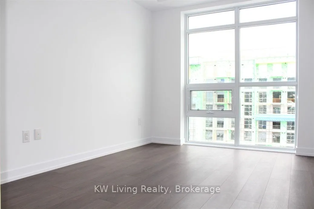 450 Dundas Street E, #1009