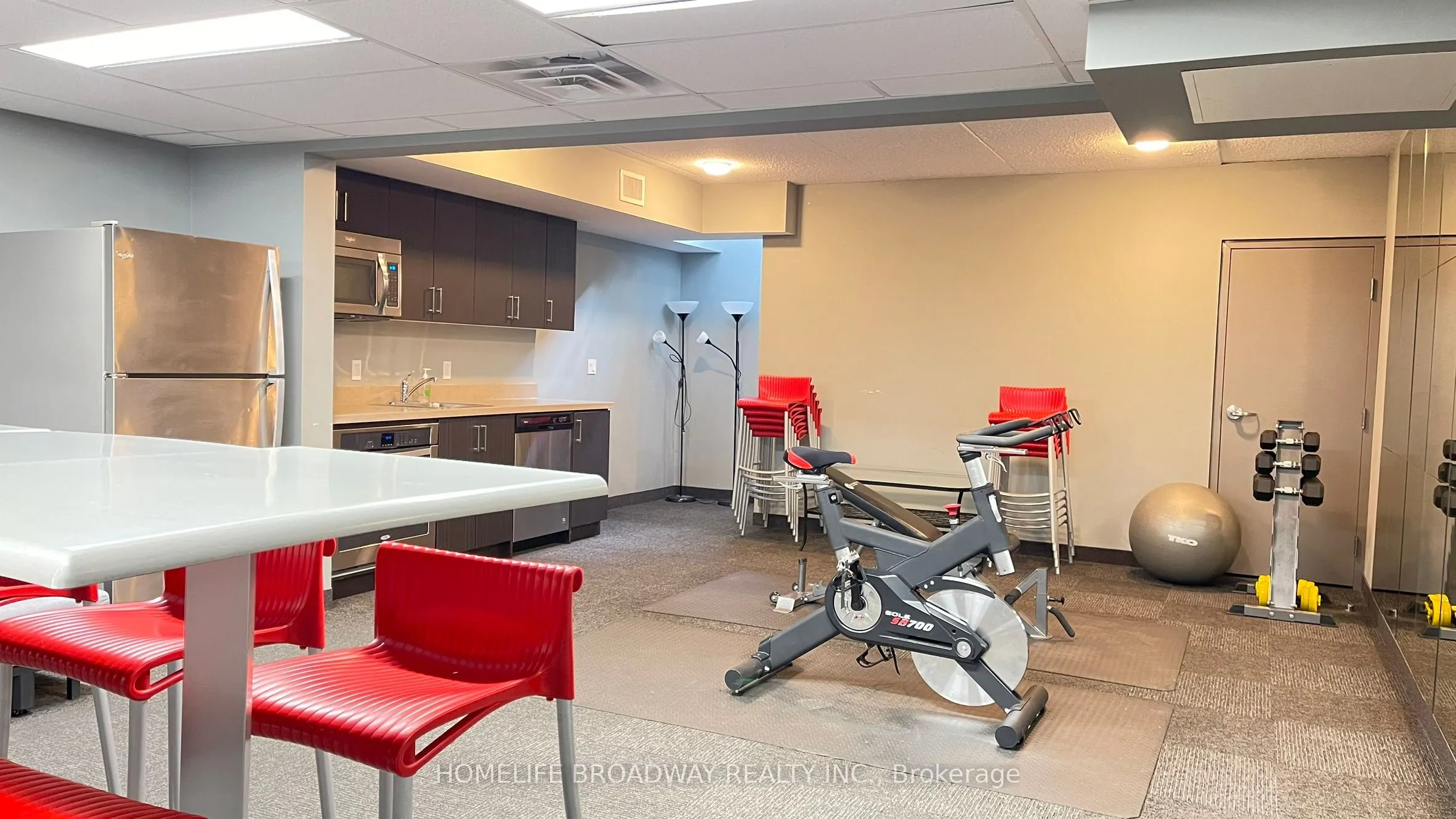 321 Spruce Street, #505