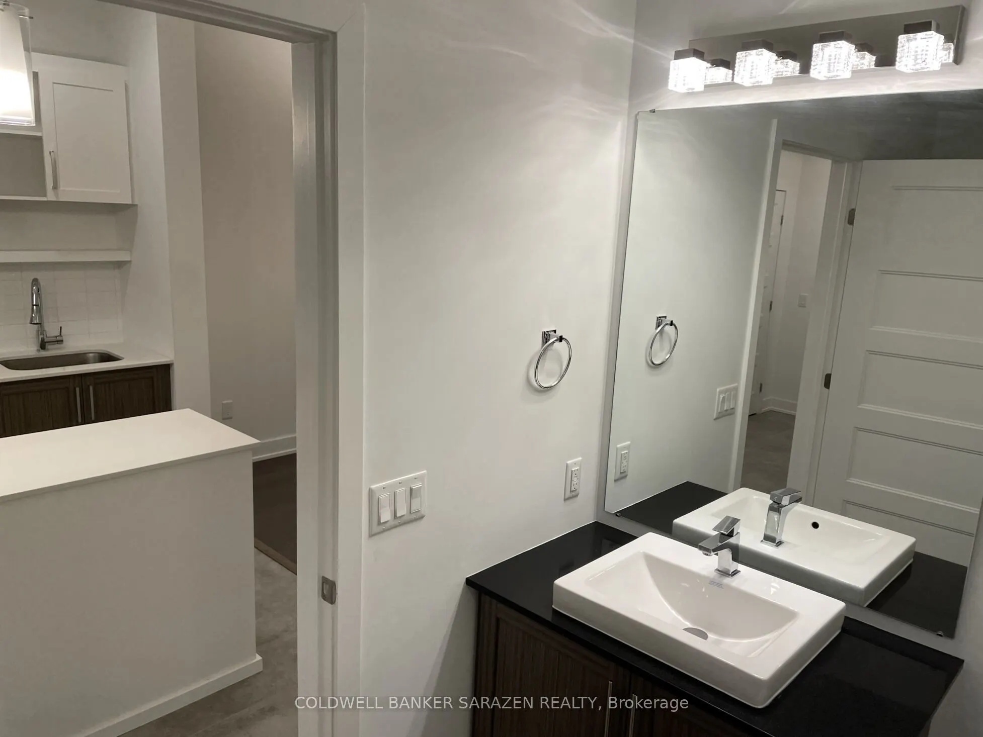 200 INLET Private, #1203