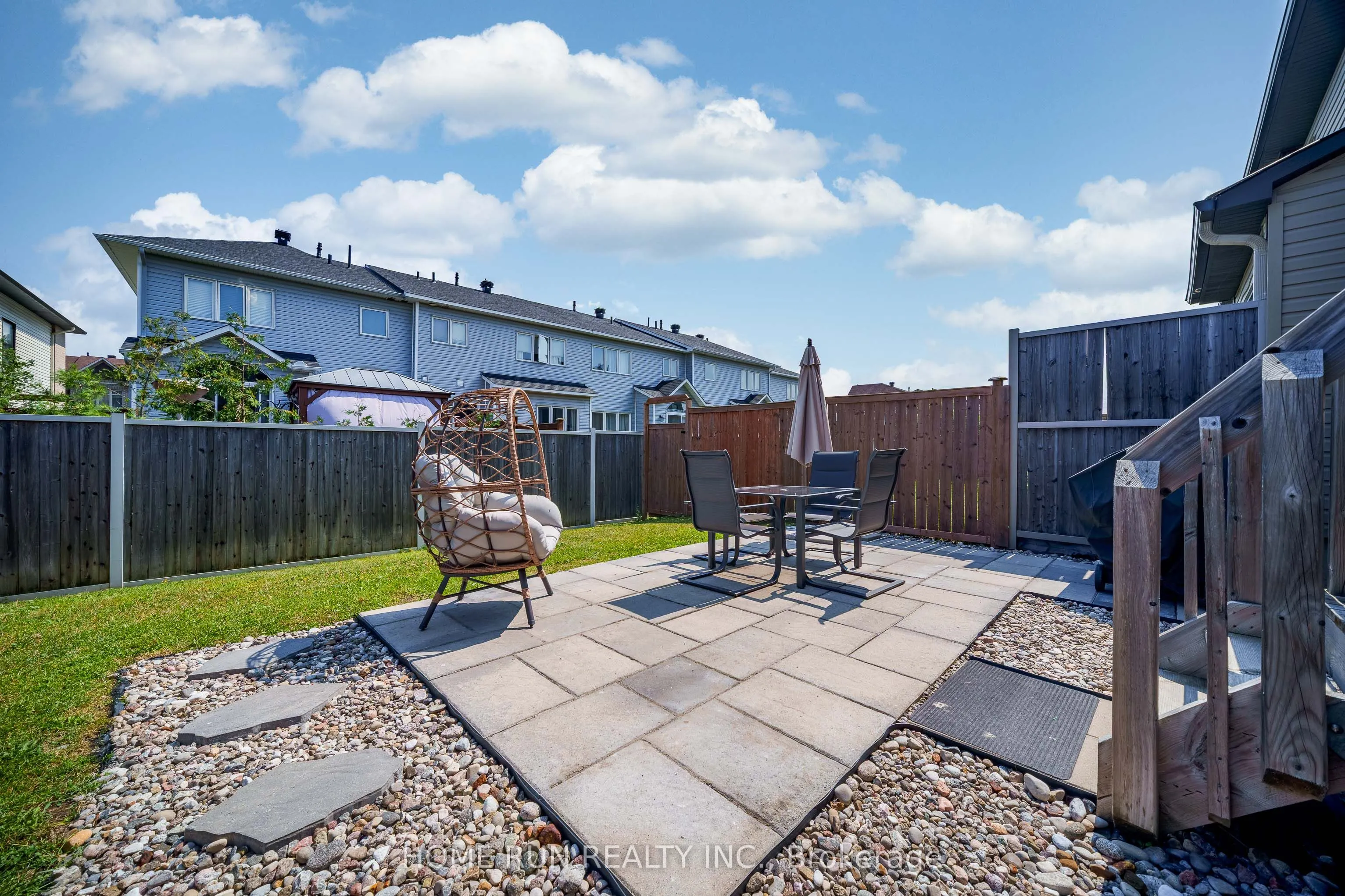209 Halyard Way