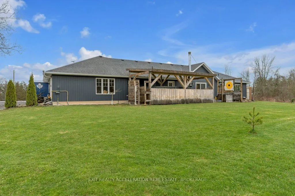 4704 County Rd 9
