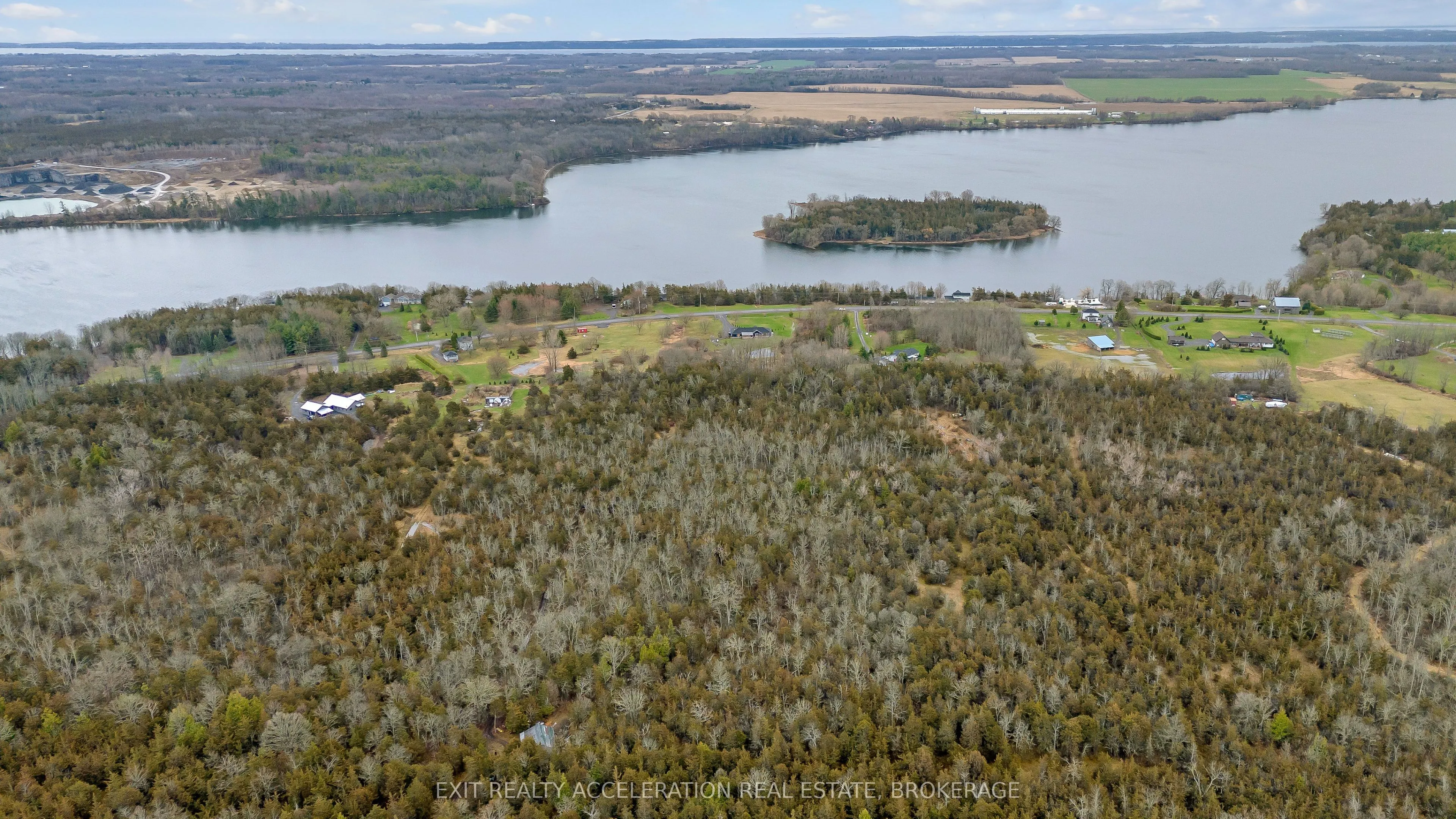 4704 County Rd 9