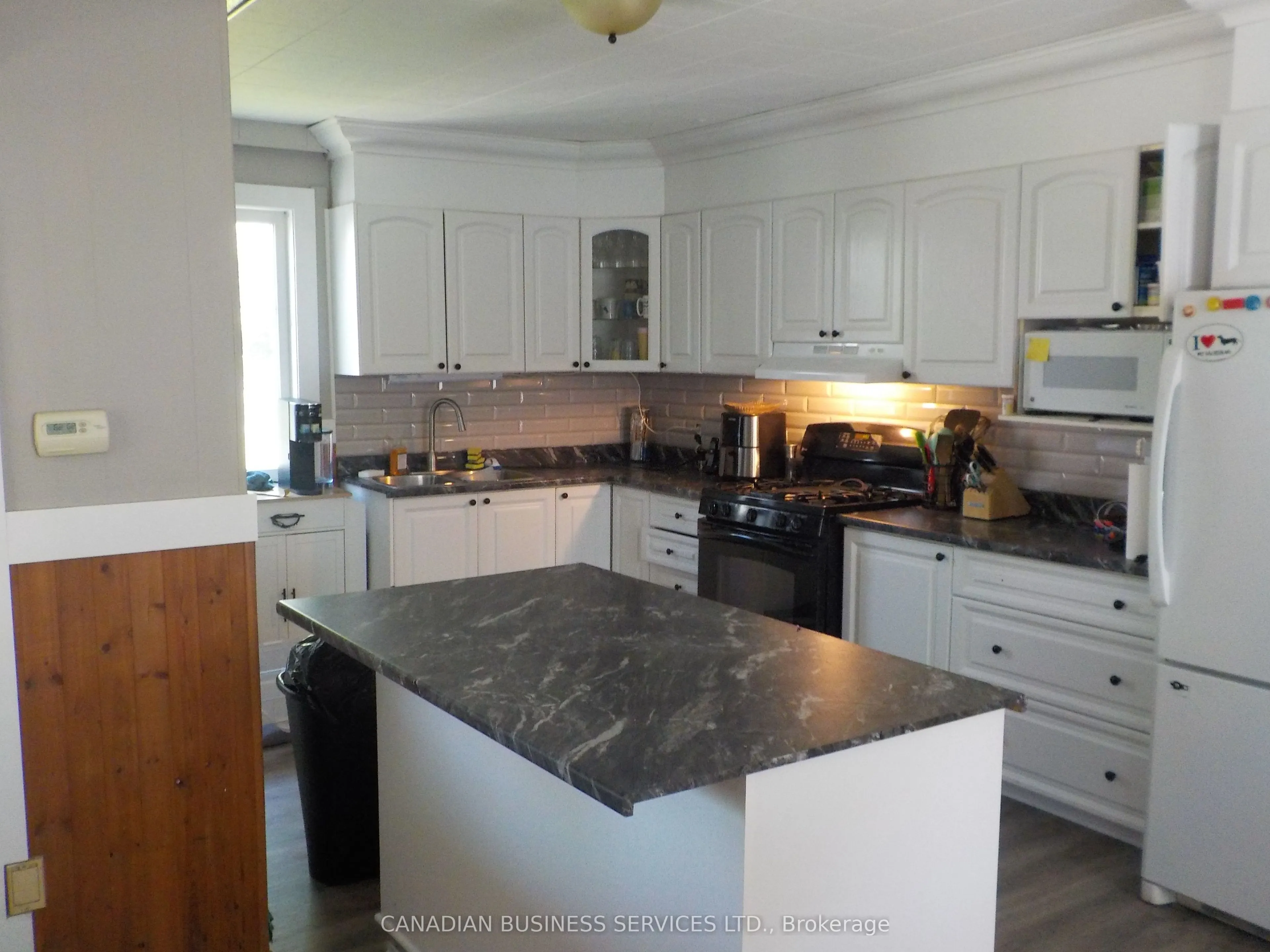 2285 Laval Road S