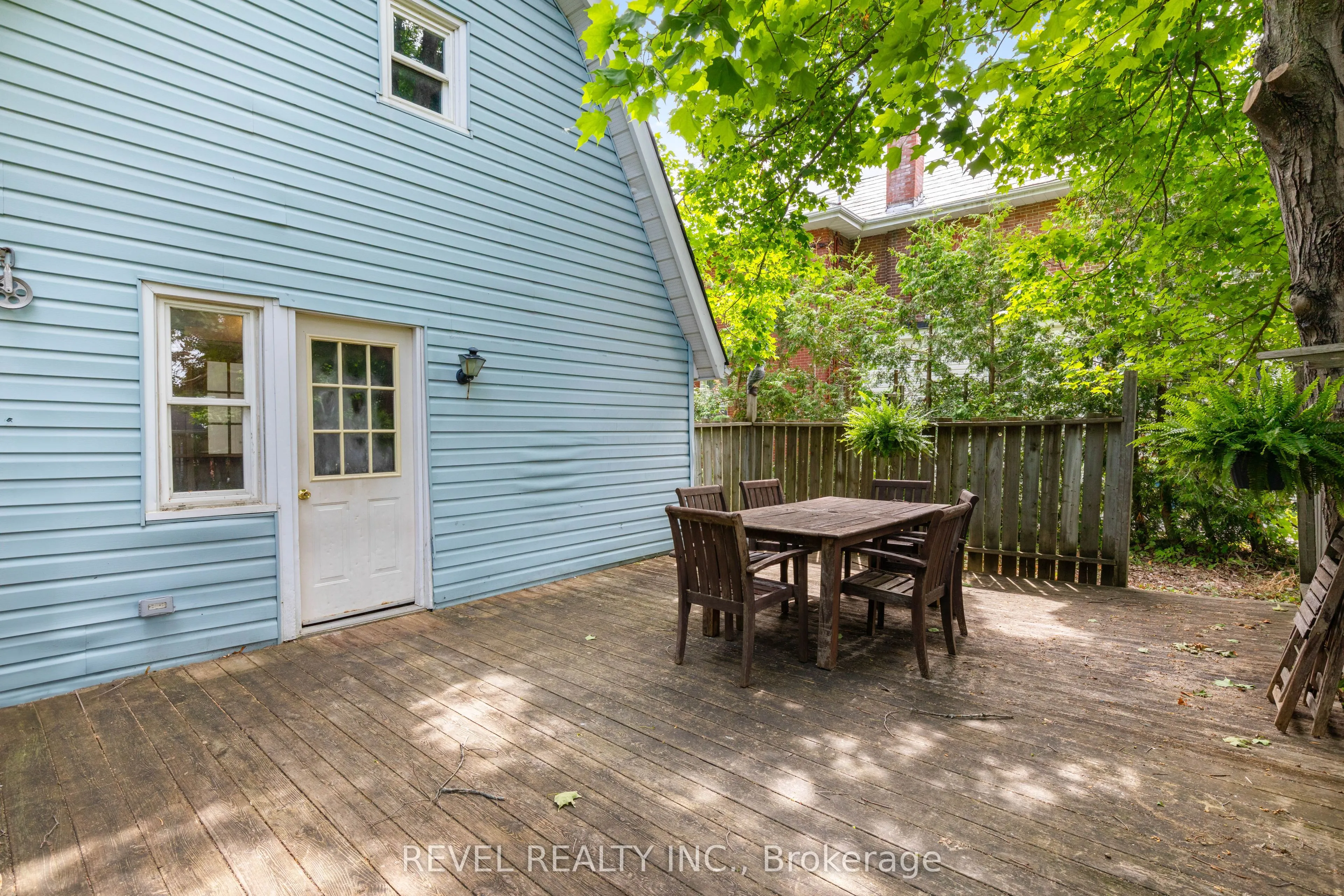 399 Eldon Road