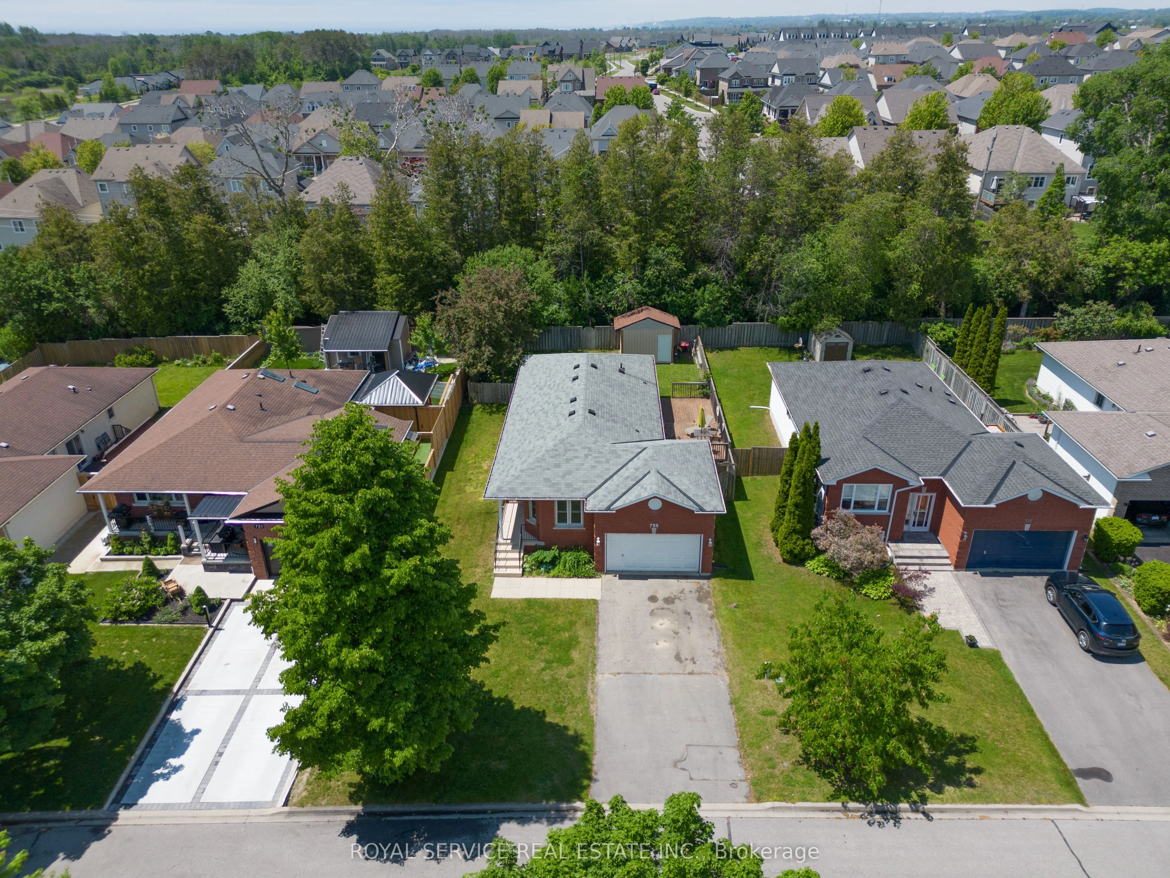 755 Greer Crescent