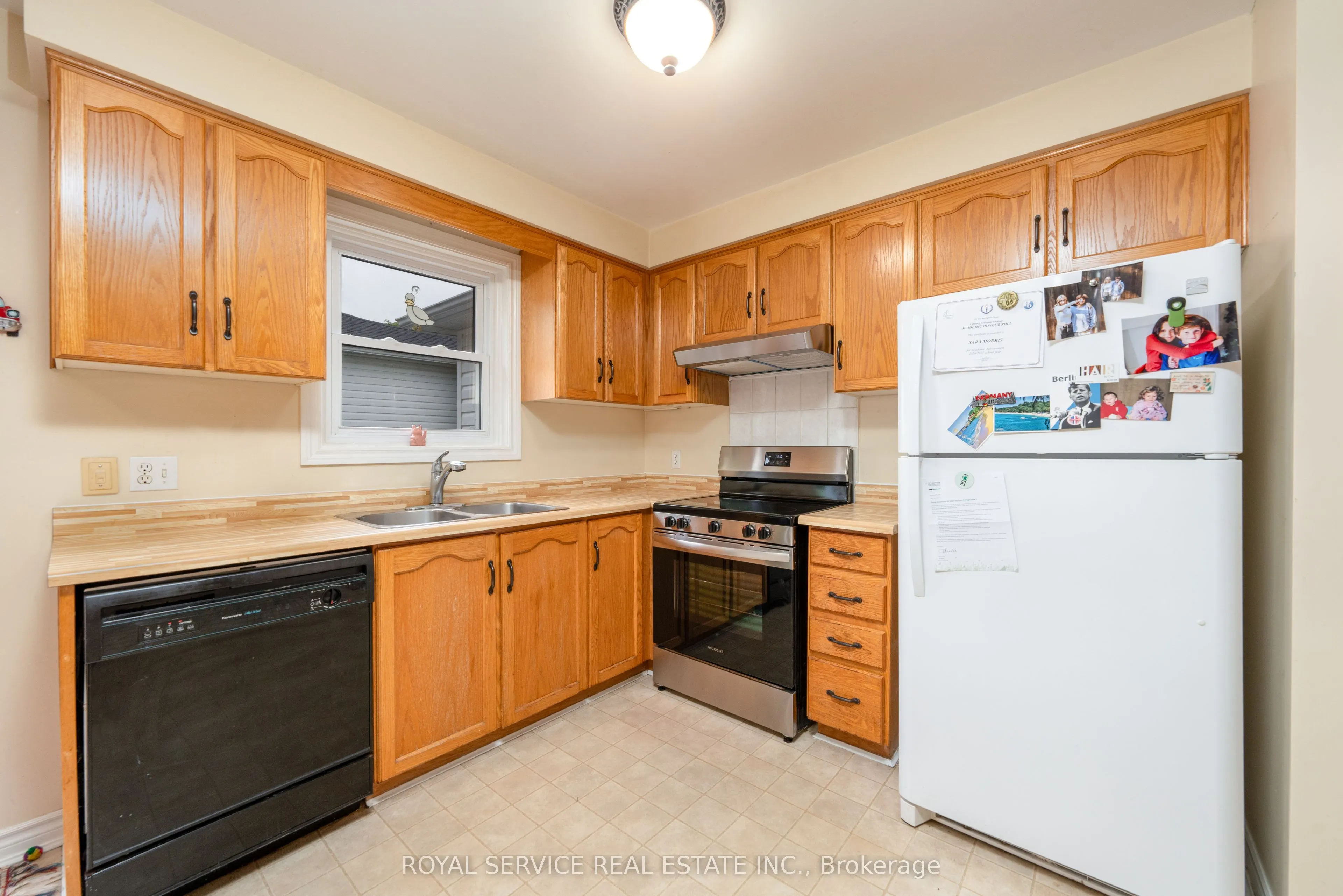 755 Greer Crescent