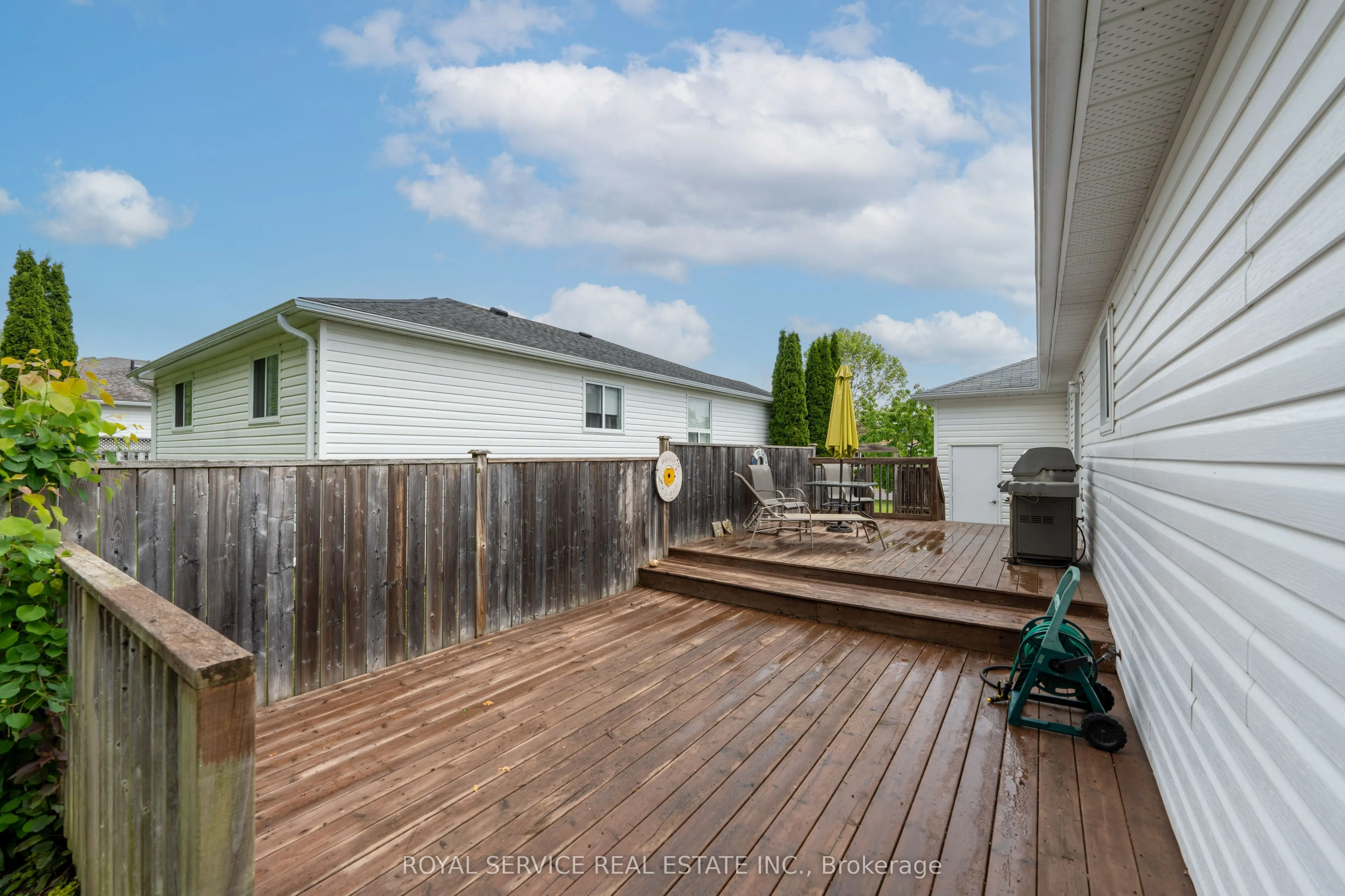 755 Greer Crescent