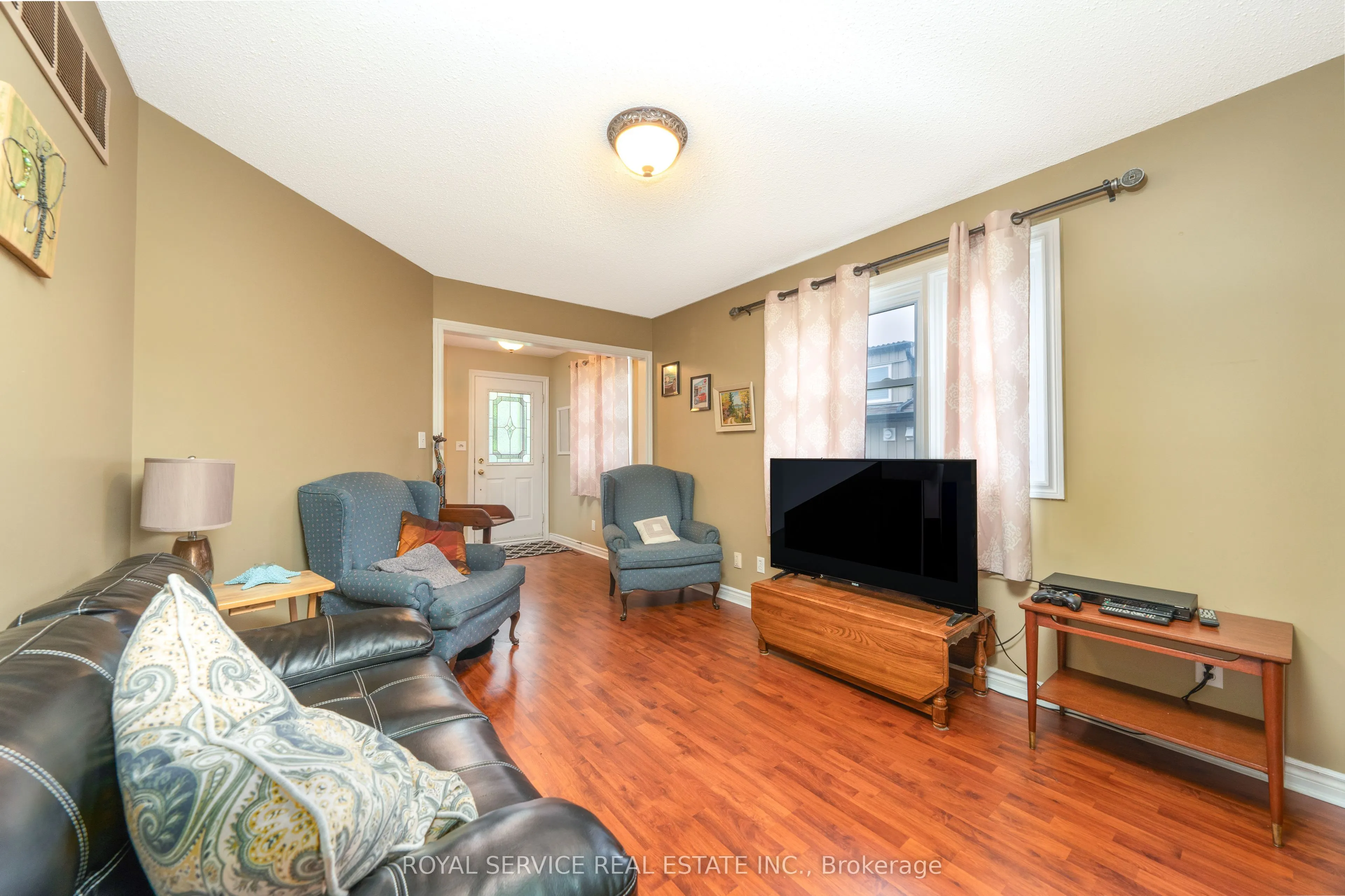 755 Greer Crescent