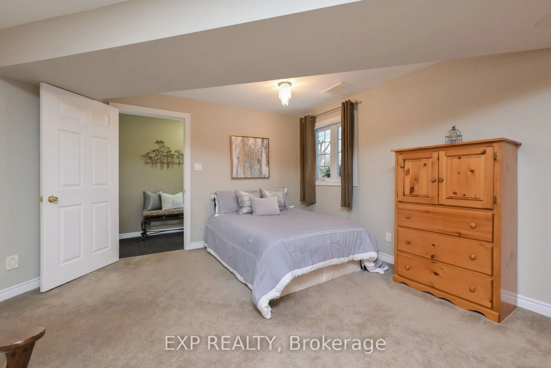 4 Starrview Crescent