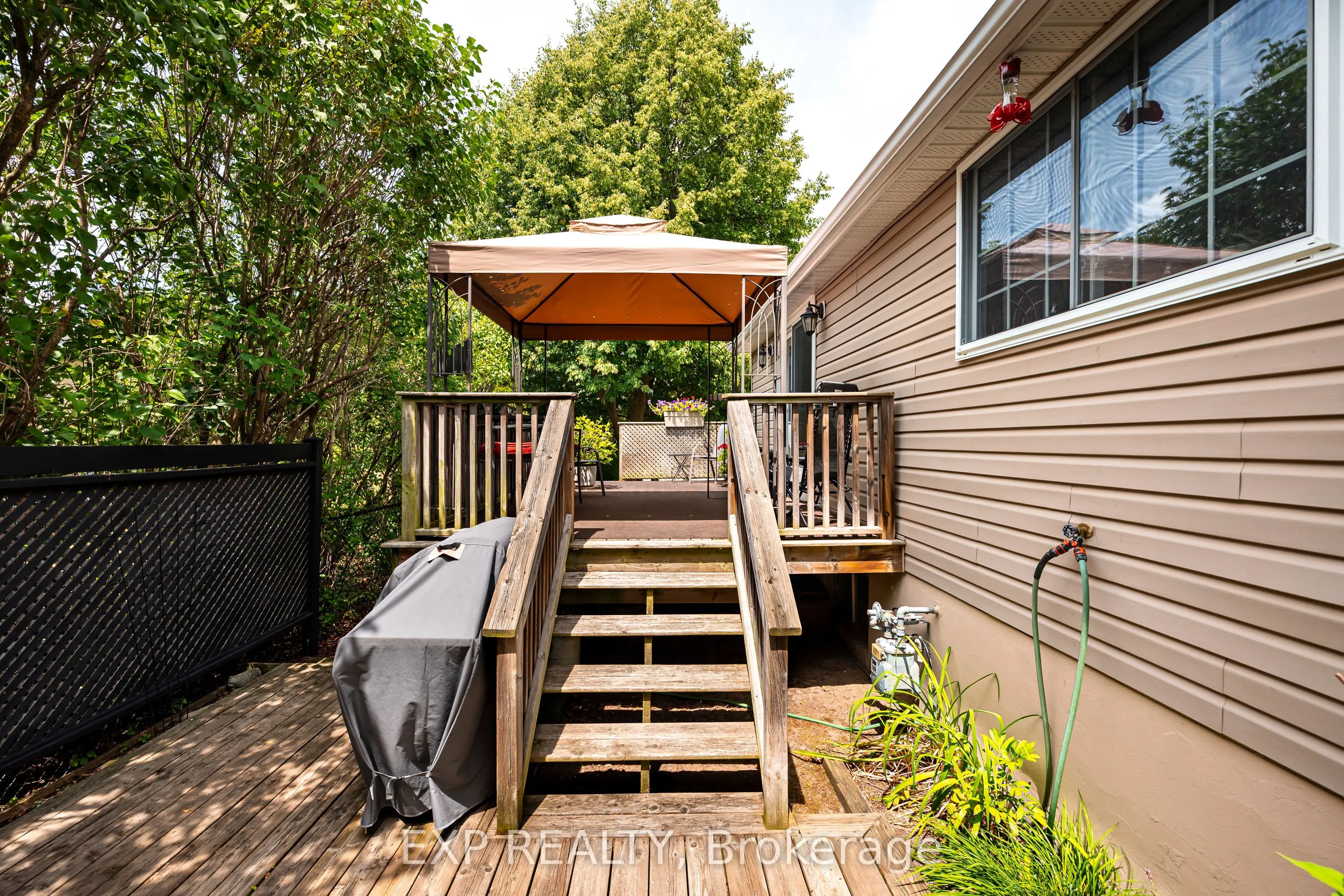 4 Starrview Crescent