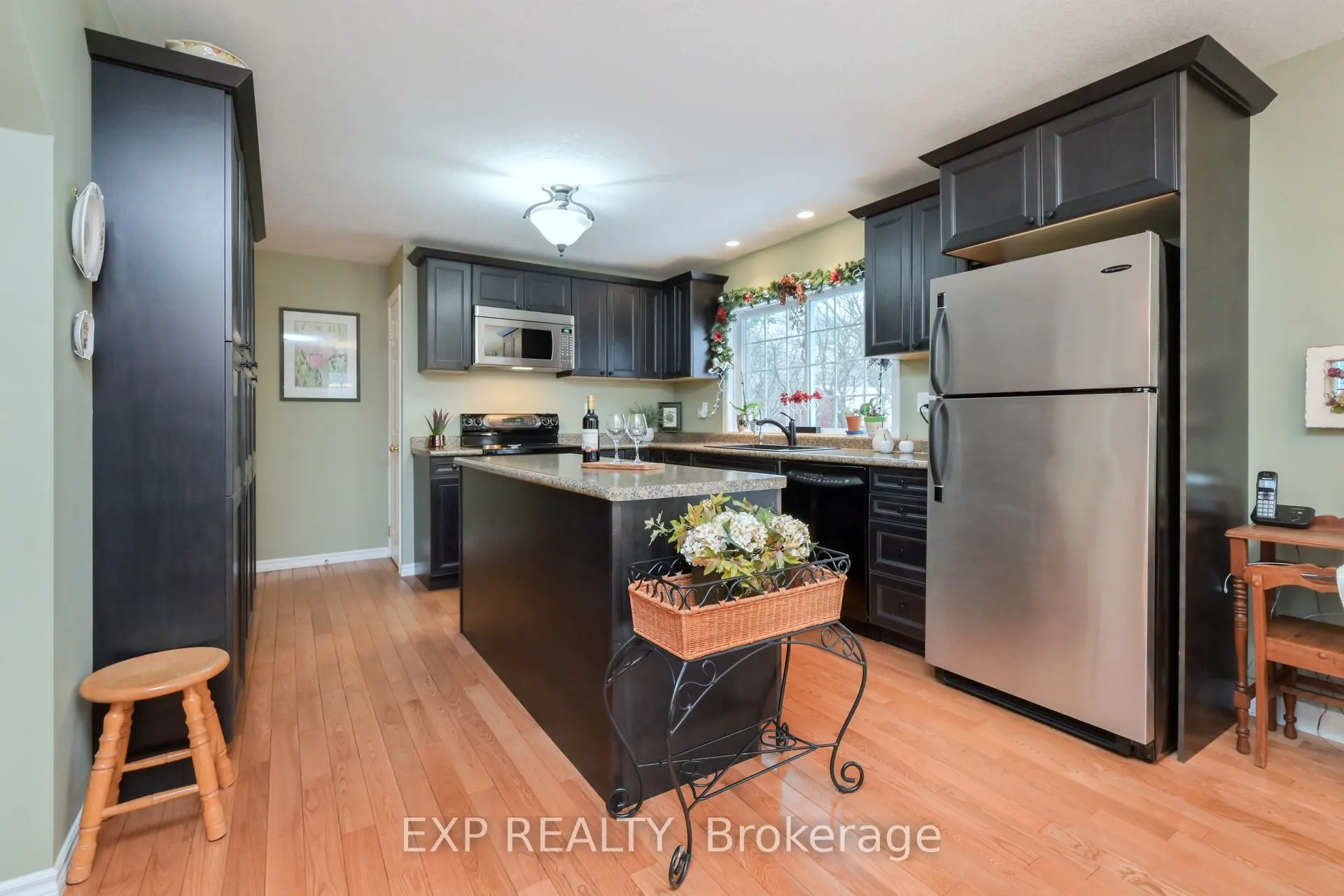 4 Starrview Crescent
