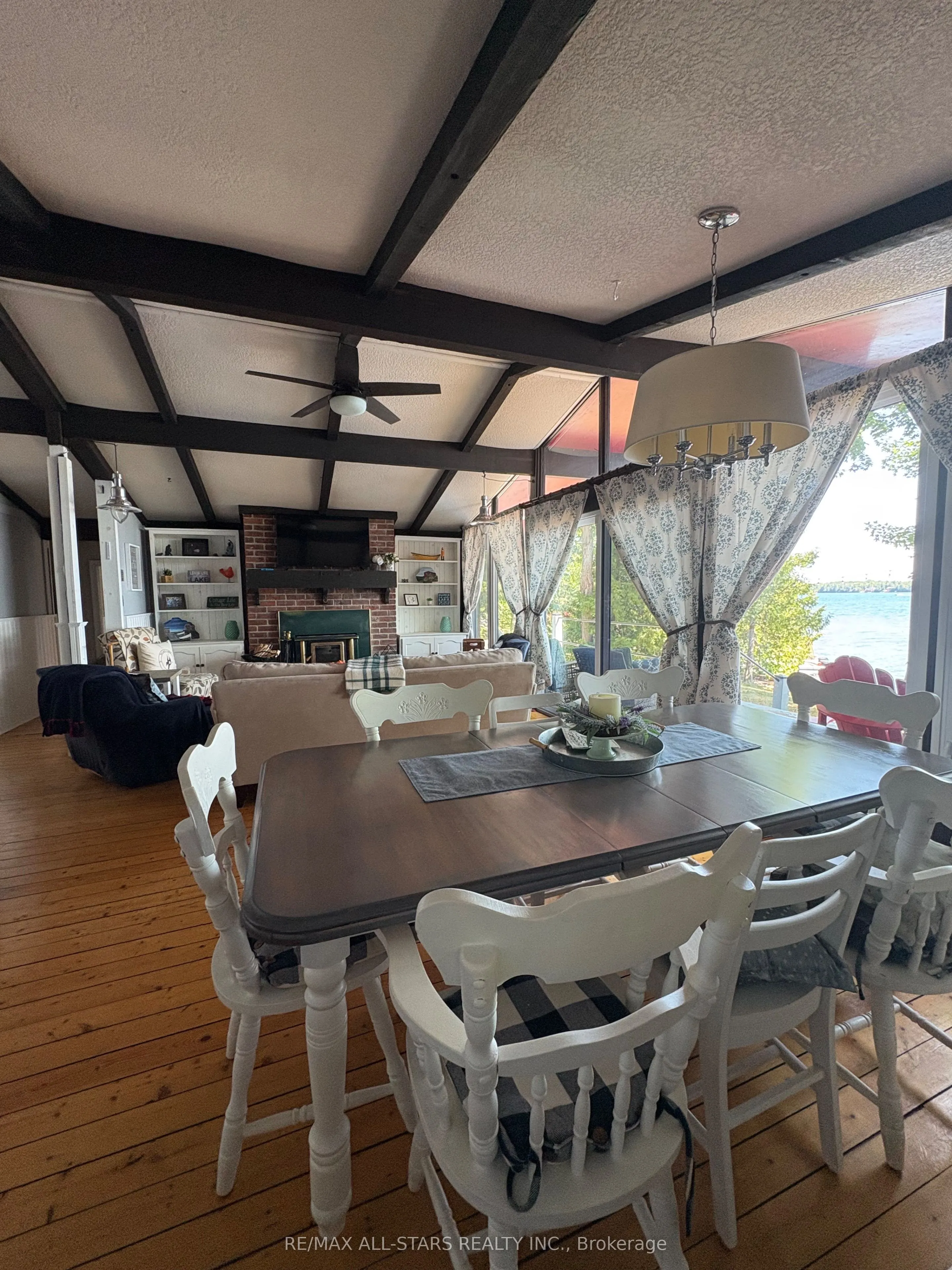686 Grand Island Road