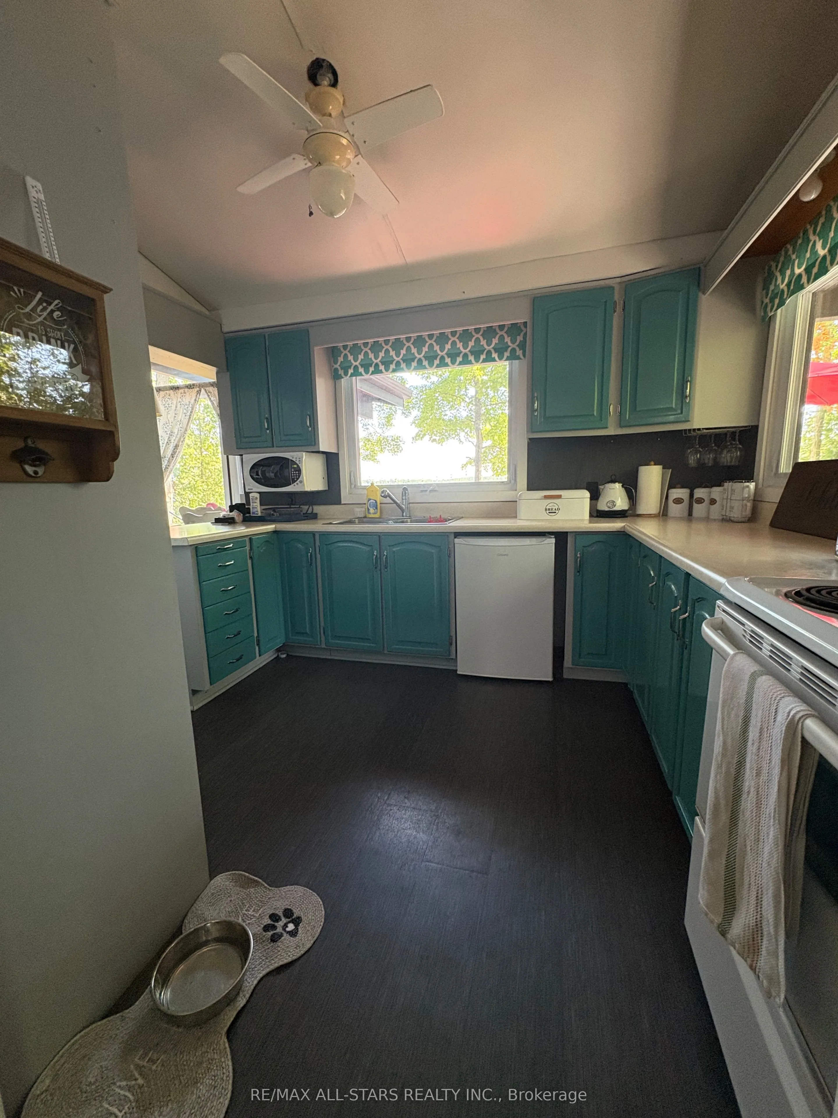 686 Grand Island Road