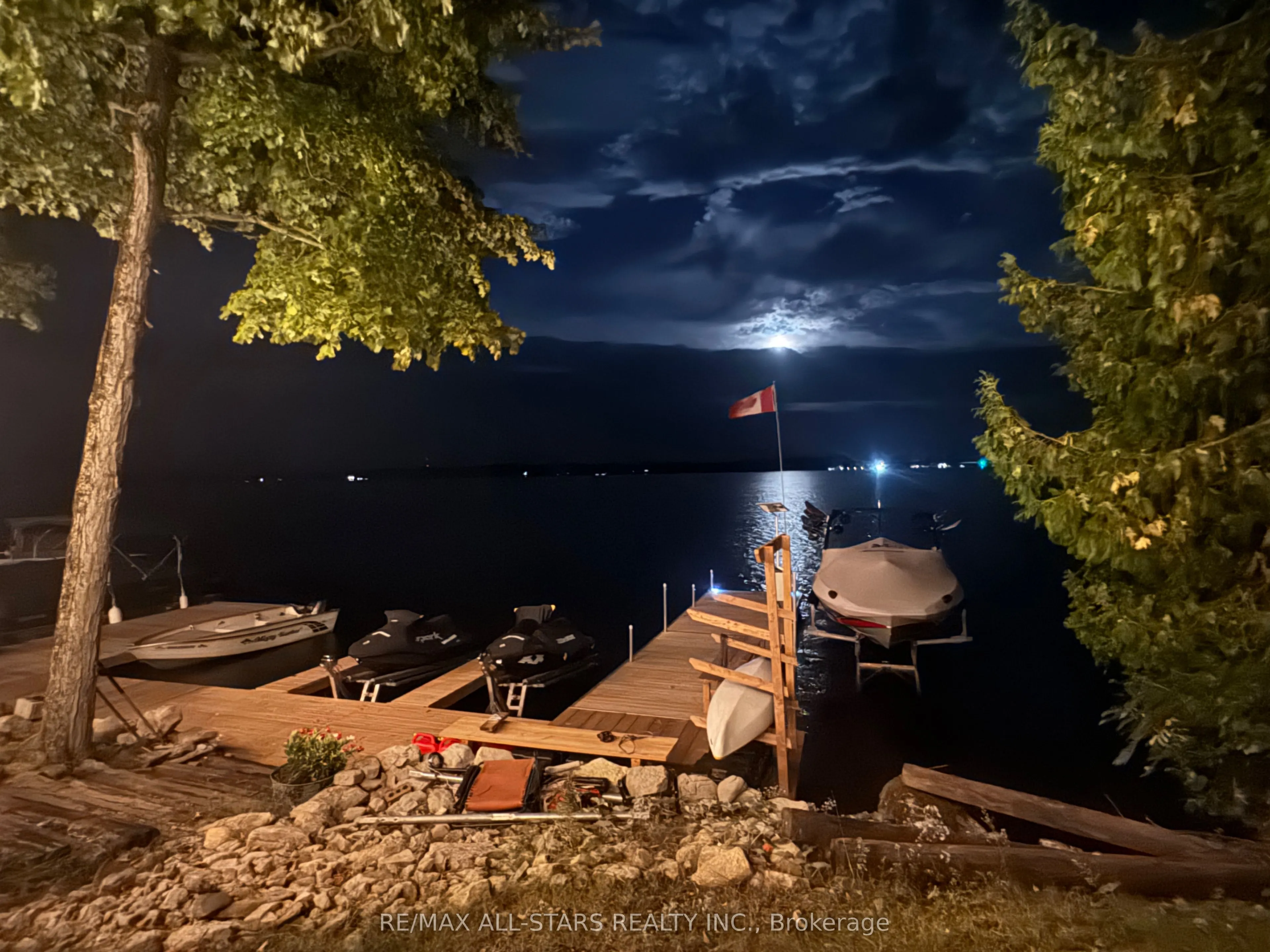686 Grand Island Road