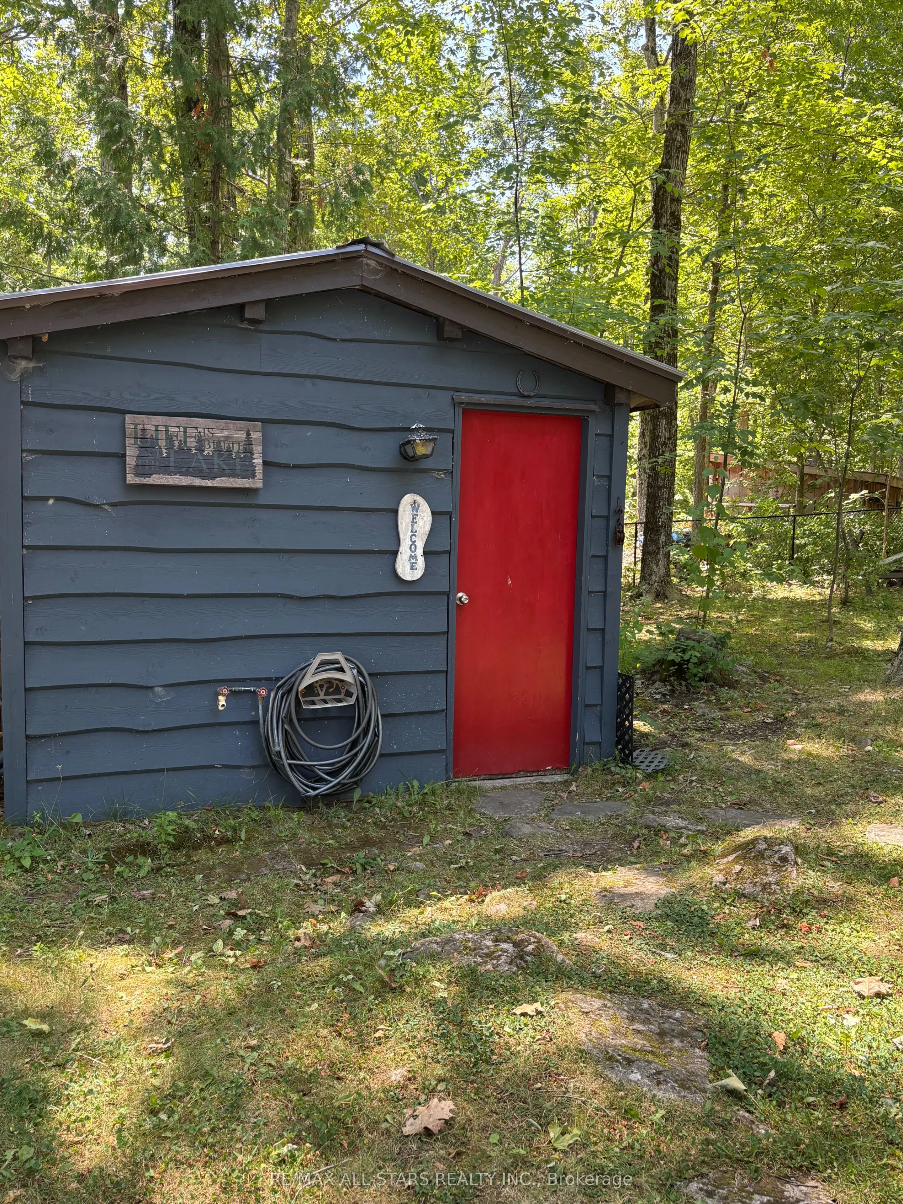 686 Grand Island Road