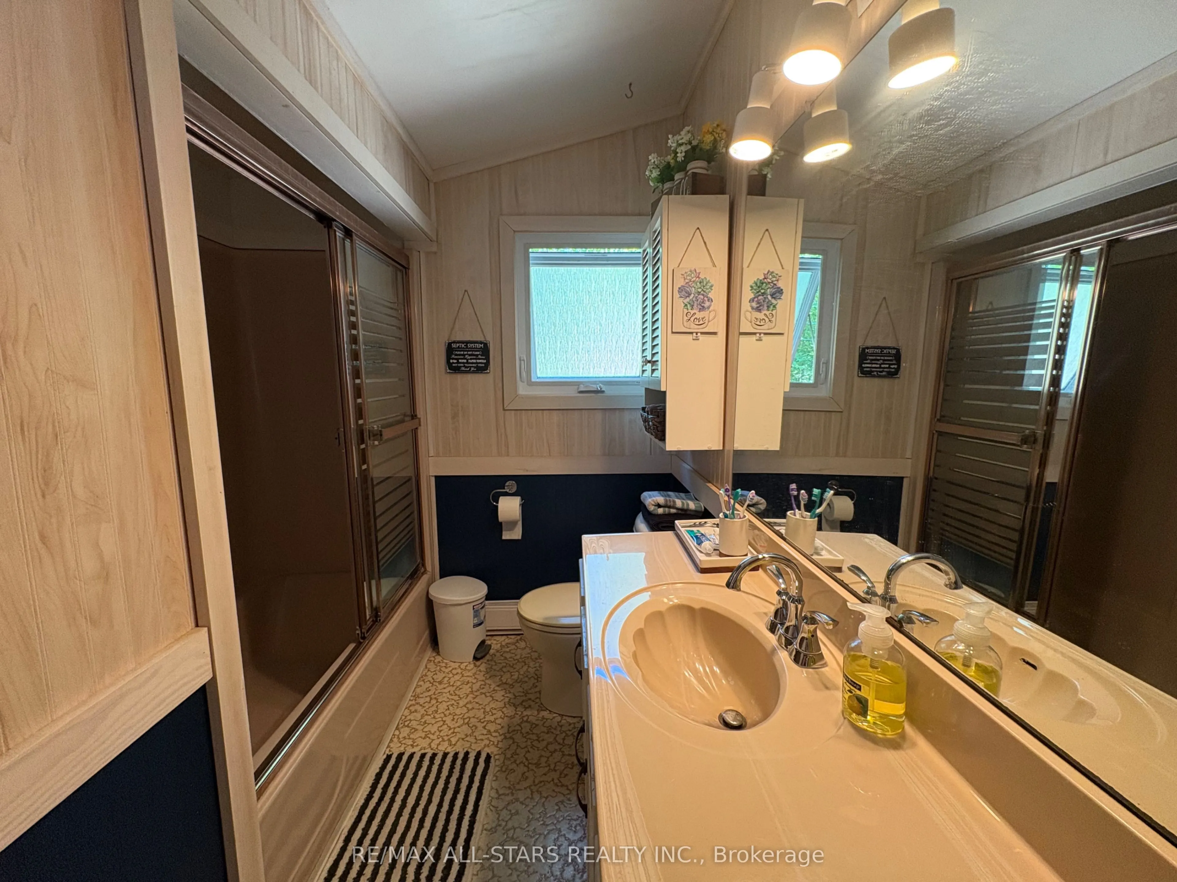 686 Grand Island Road