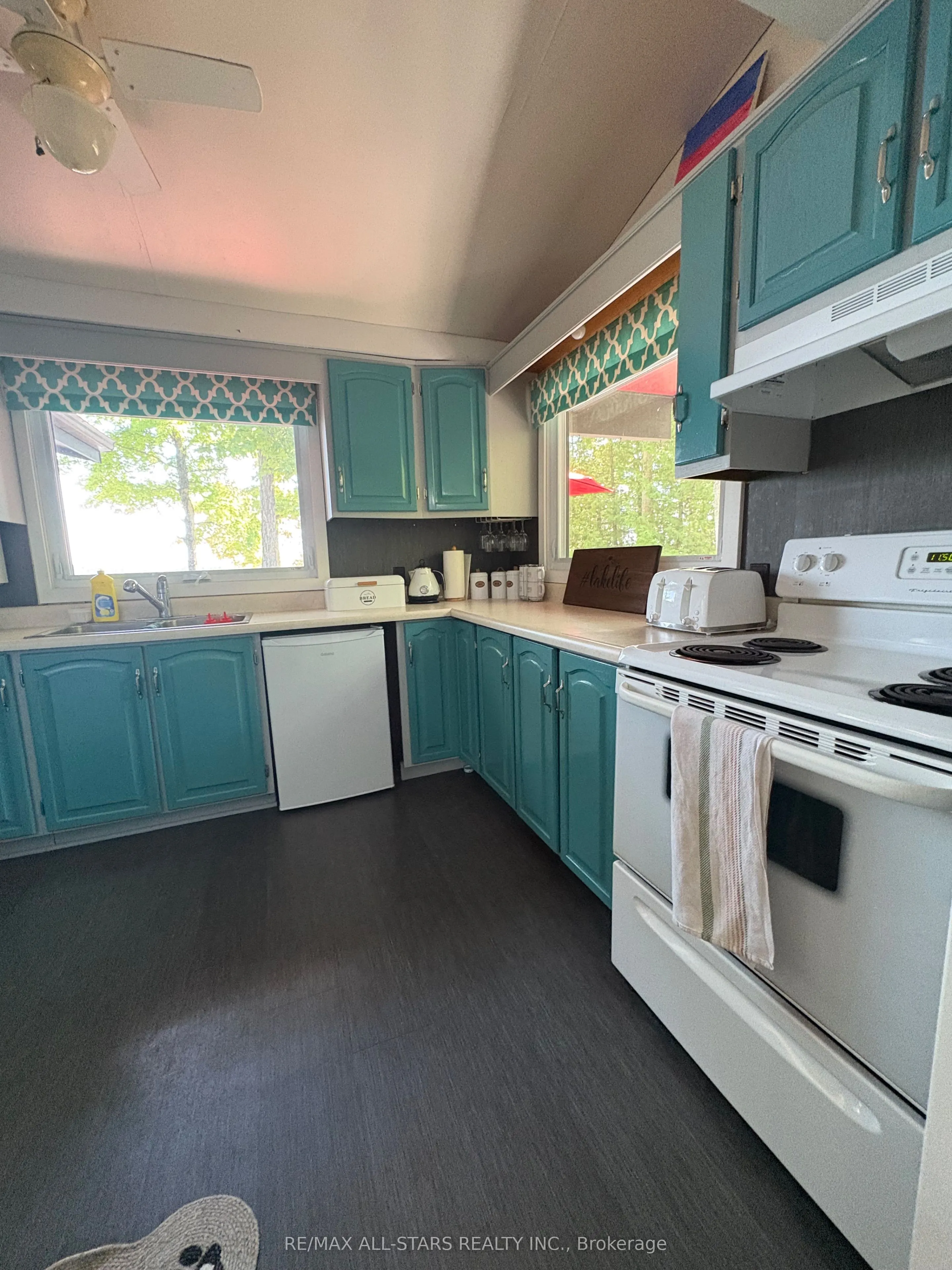 686 Grand Island Road
