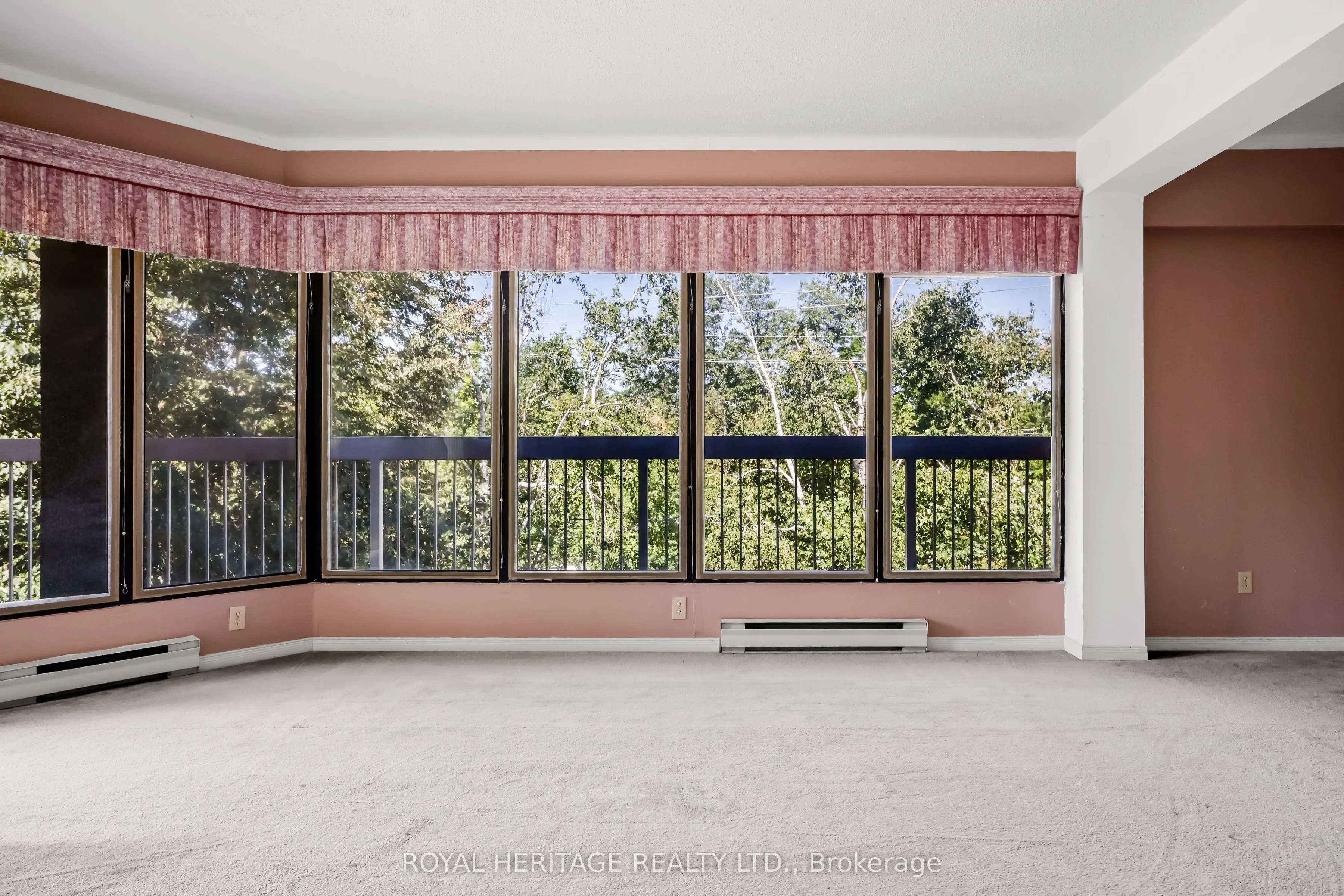 40 Auburn Street, #211