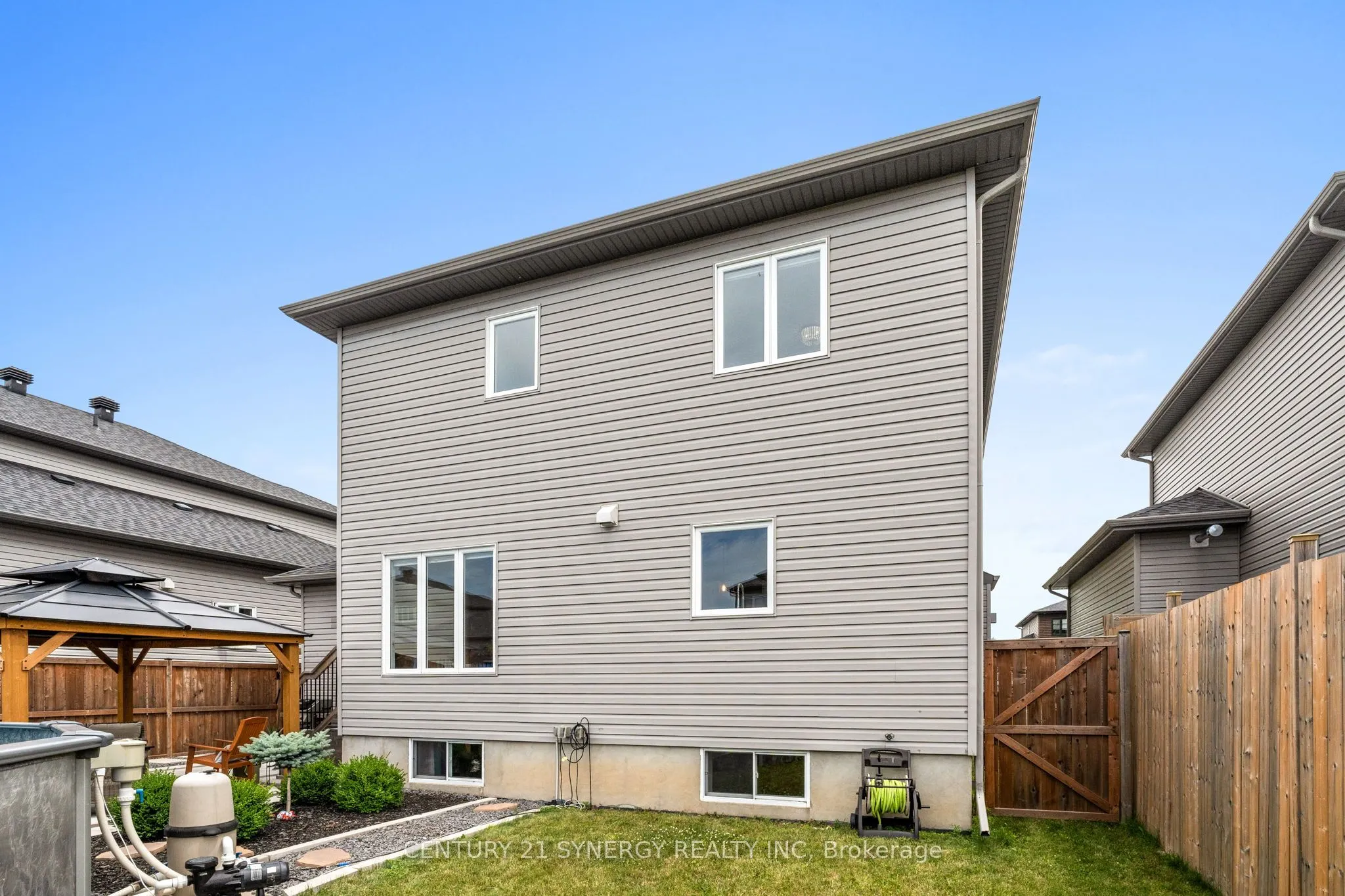 406 Provence Avenue