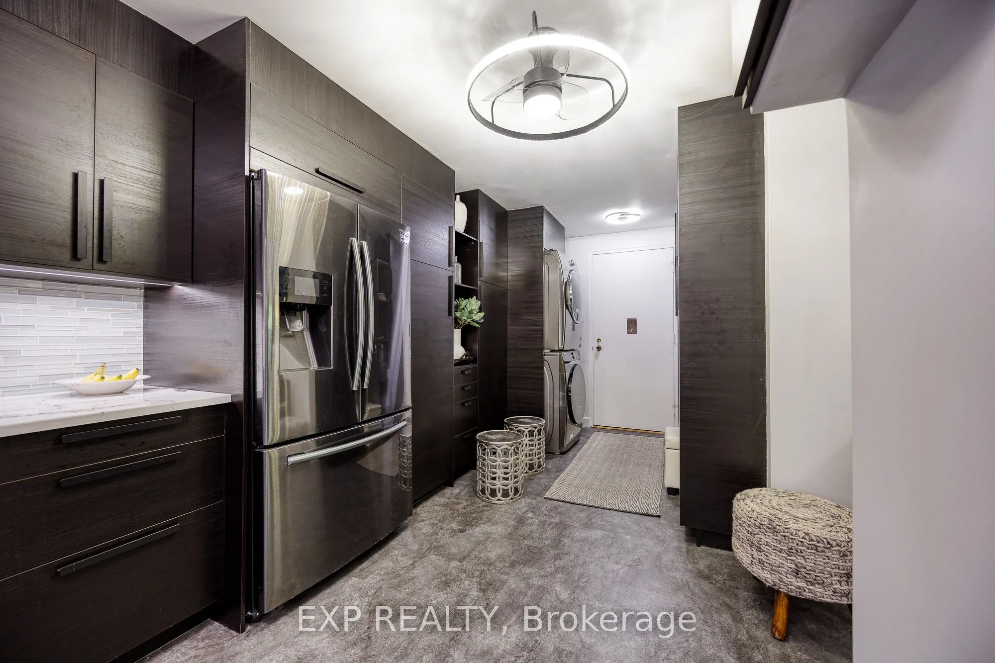 373 Laurier Avenue E, #1003