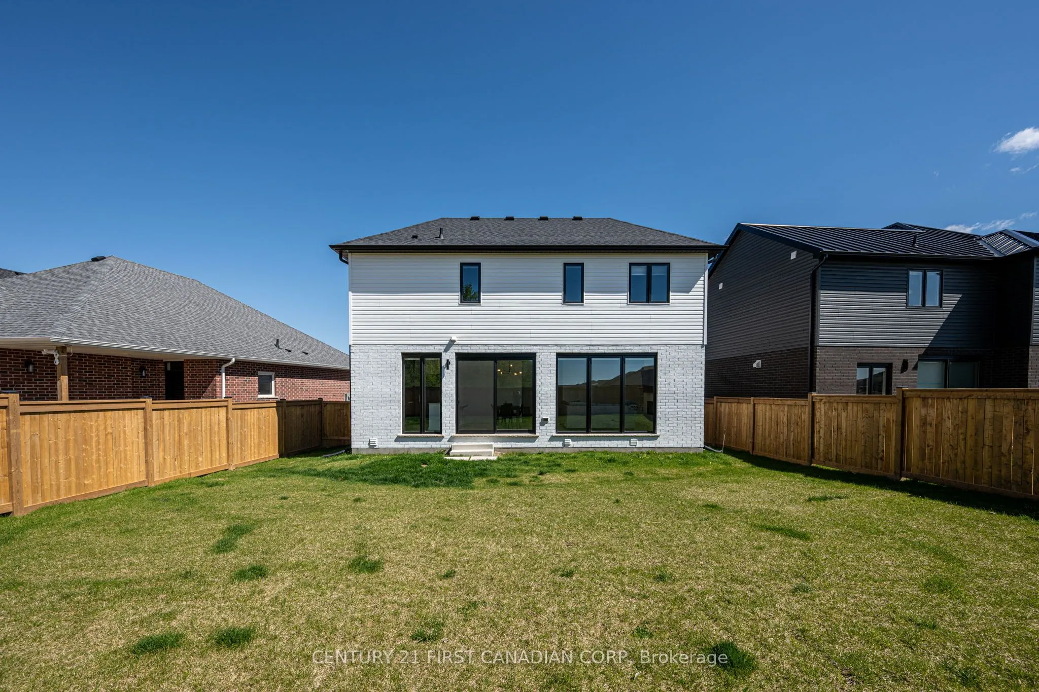 5 Hartland Circle