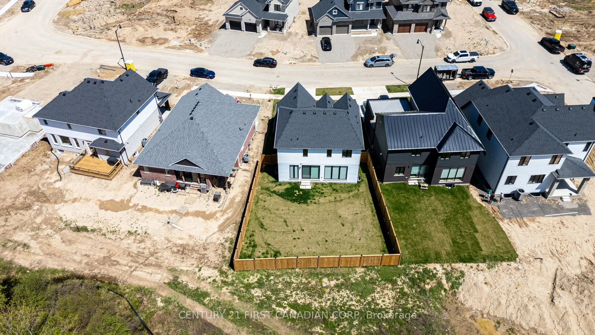 5 Hartland Circle