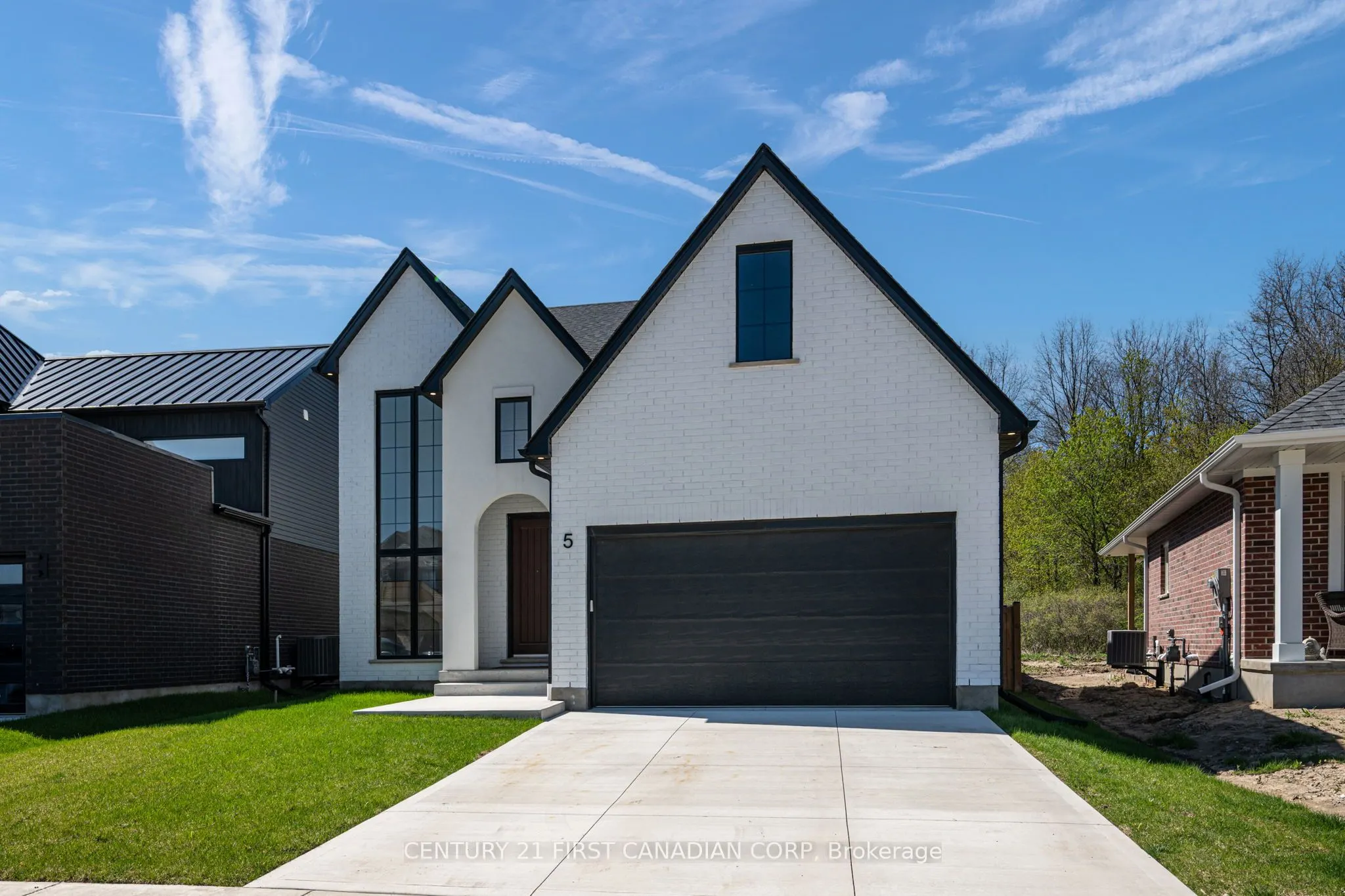 5 Hartland Circle