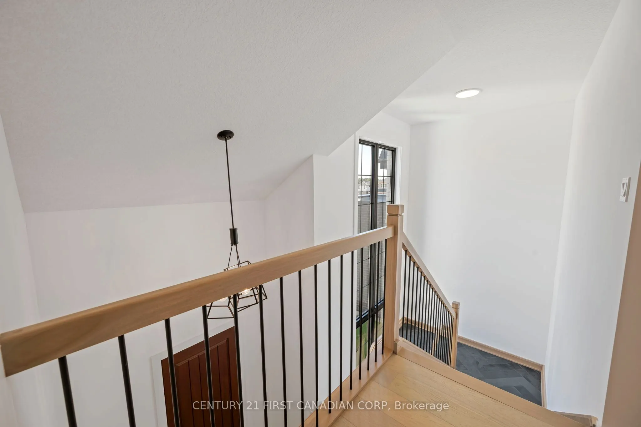 5 Hartland Circle