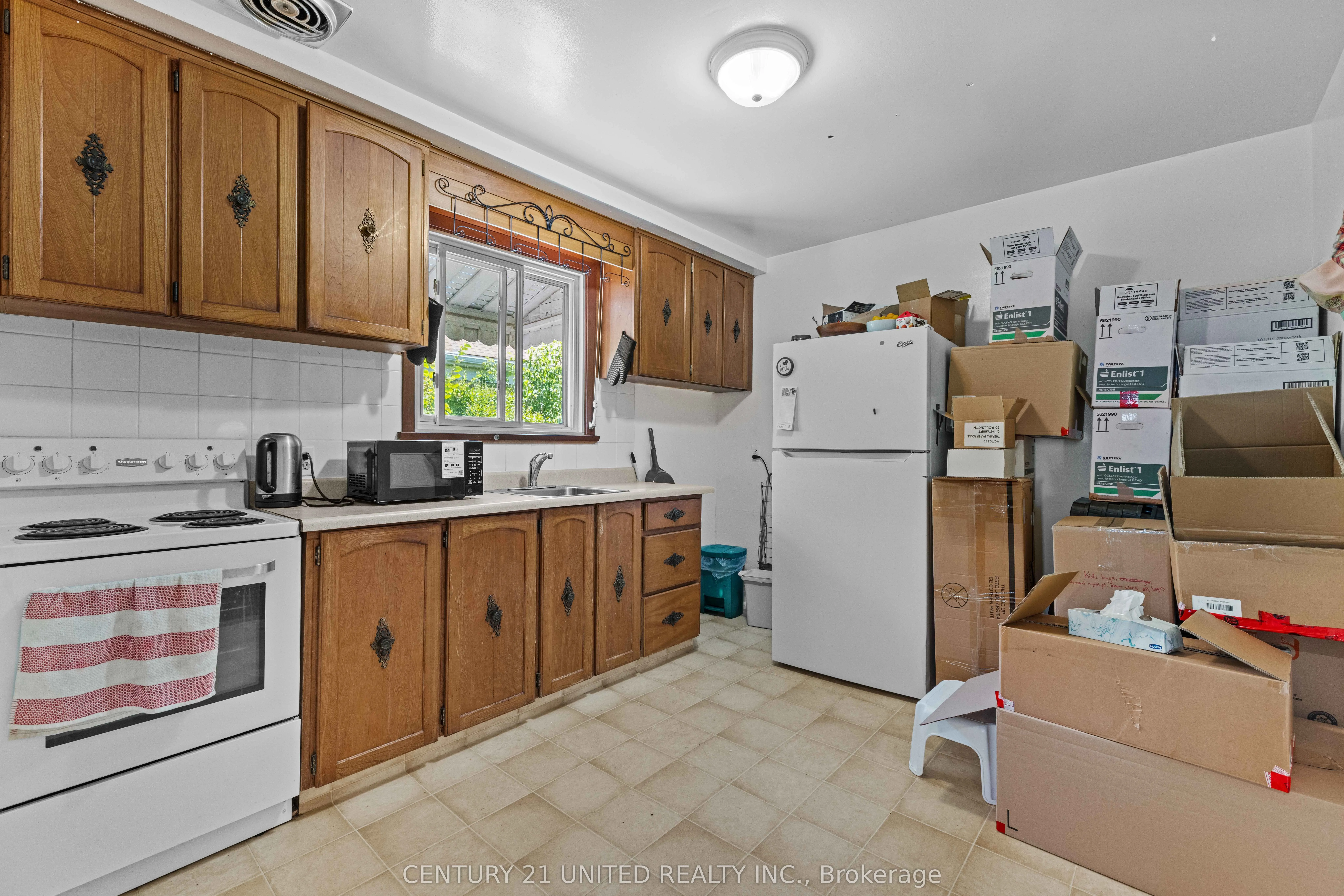 567 O'Connell Road
