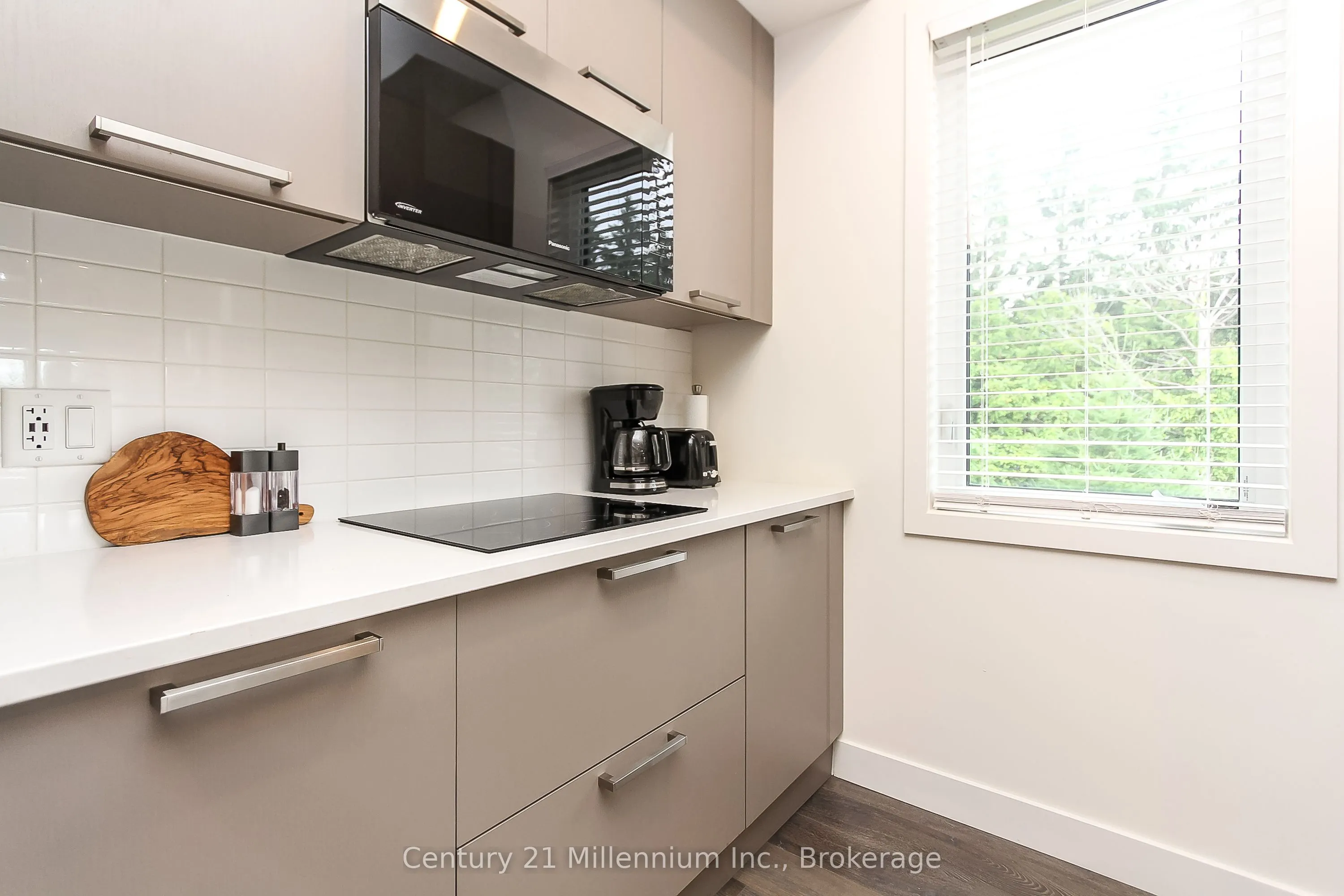 10 Beckwith Lane, #107