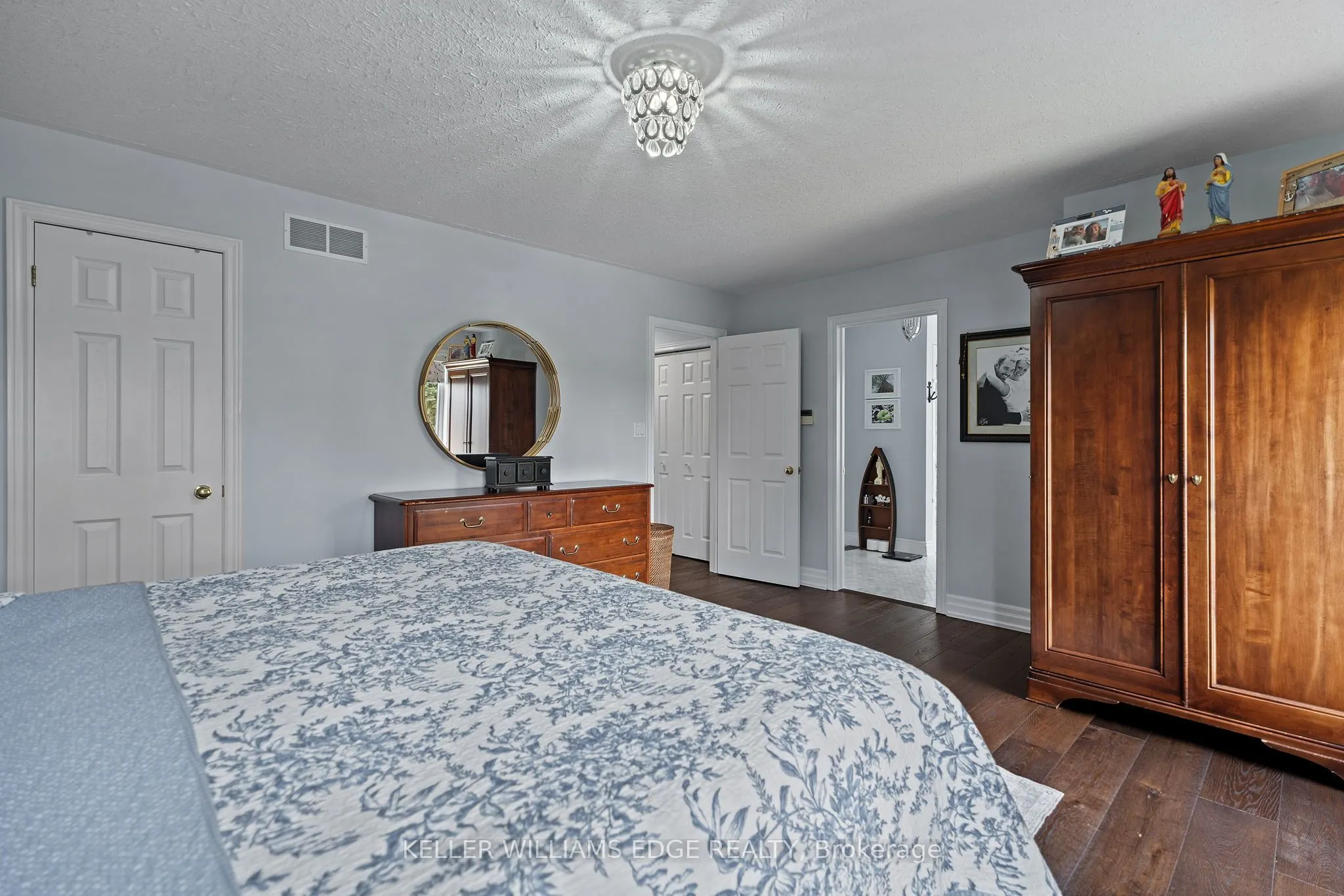 16 Credit River Road