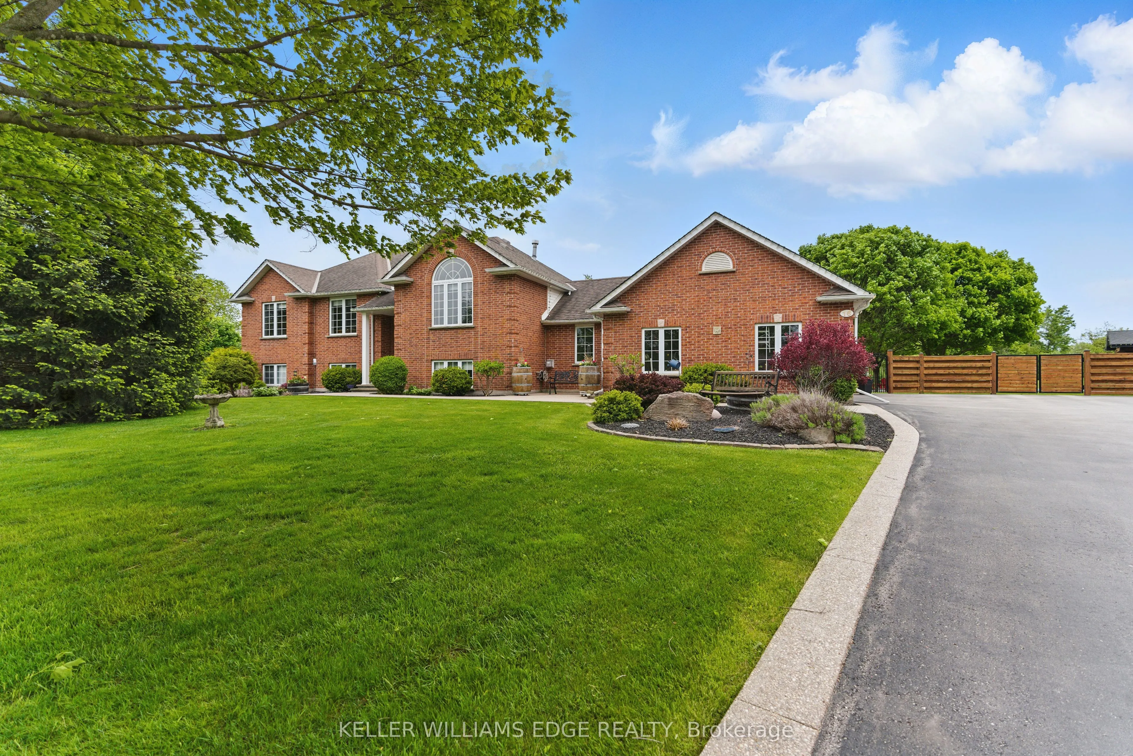 16 Credit River Road