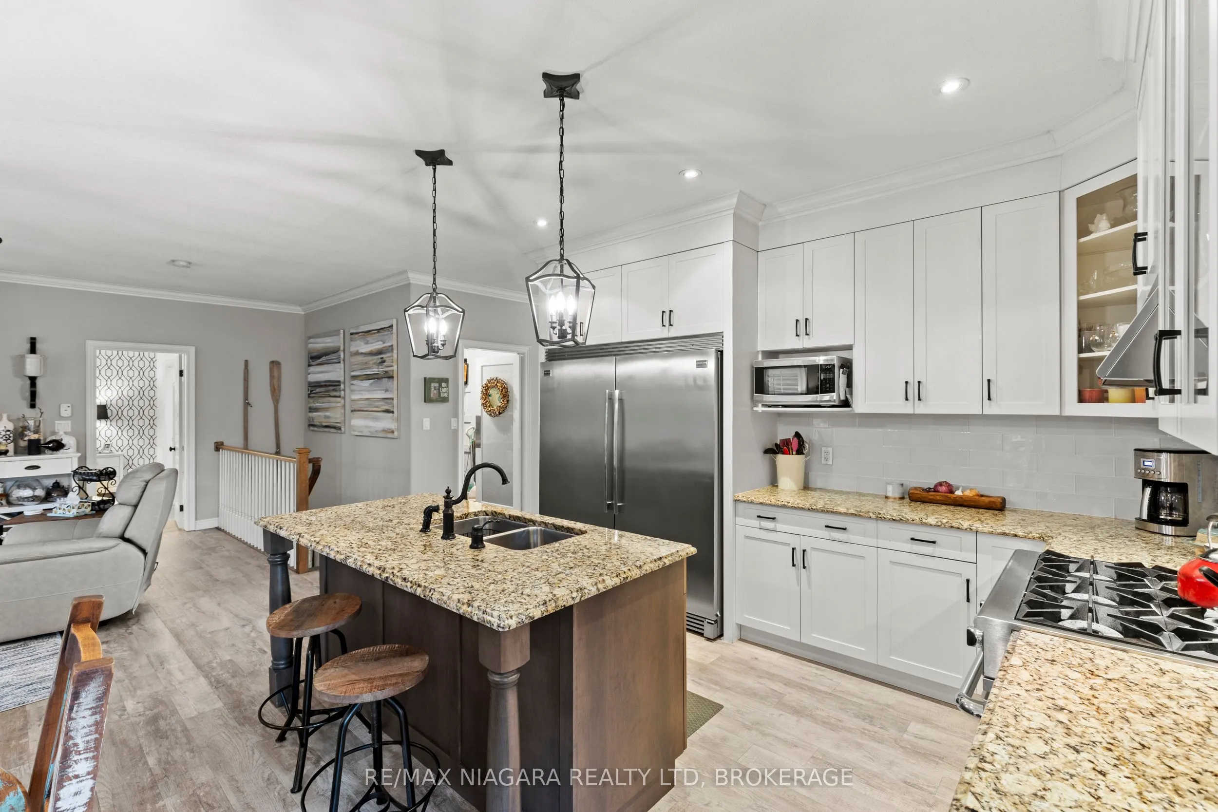 35 Burleigh Road S