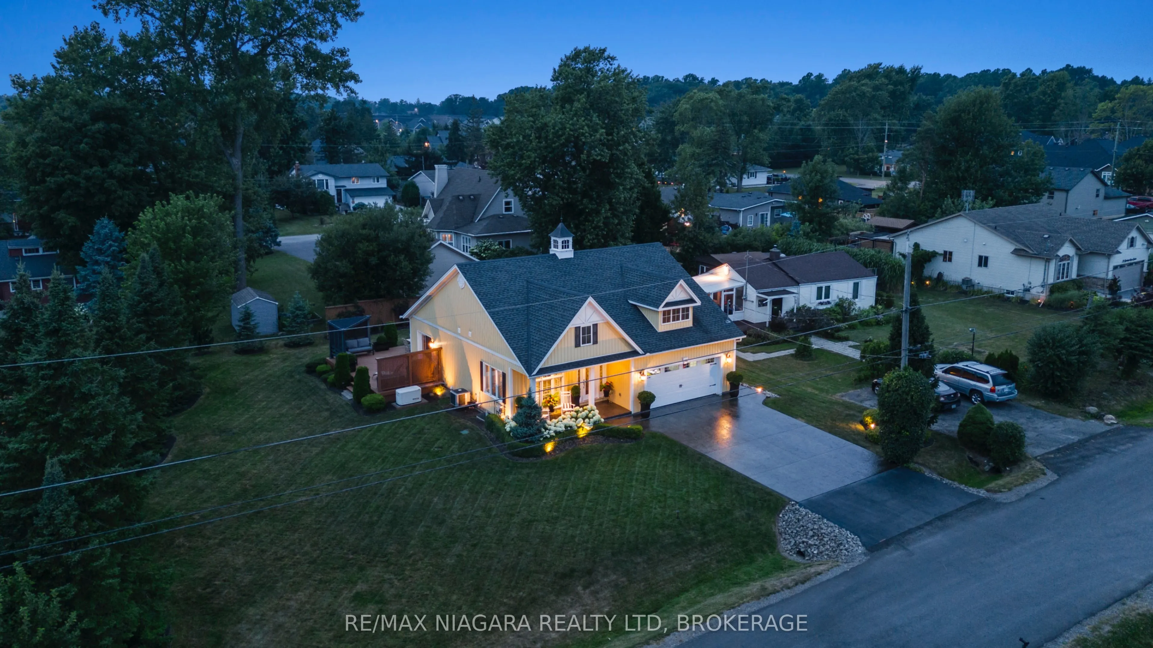 35 Burleigh Road S