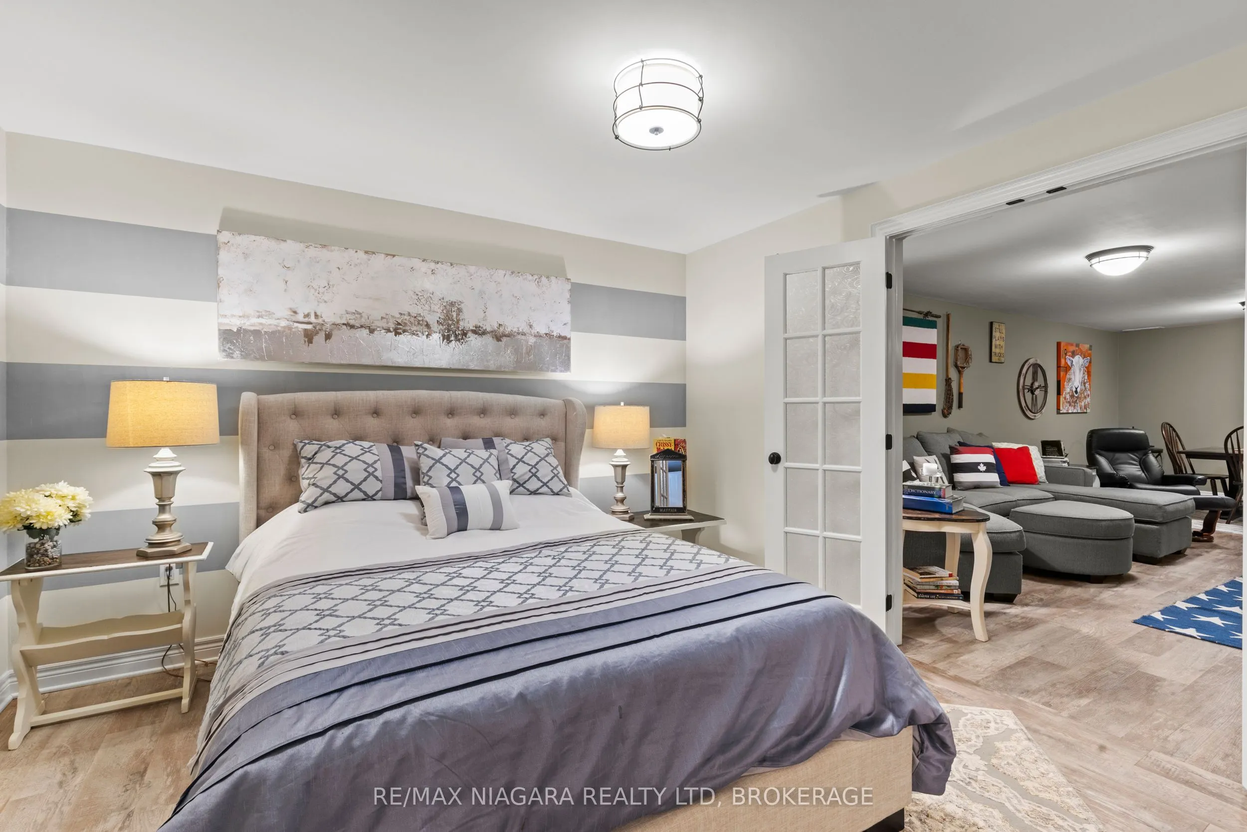 35 Burleigh Road S