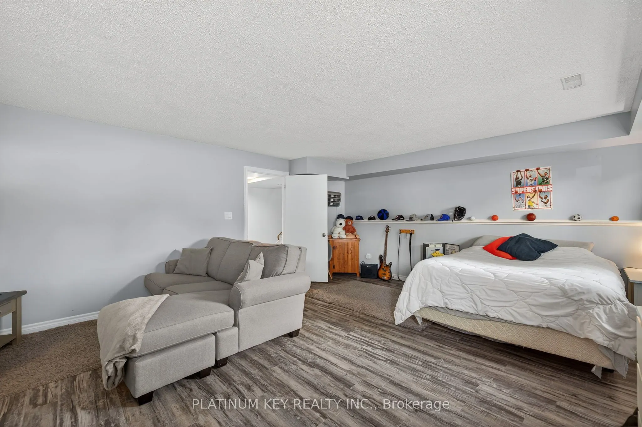 2 Arva Court
