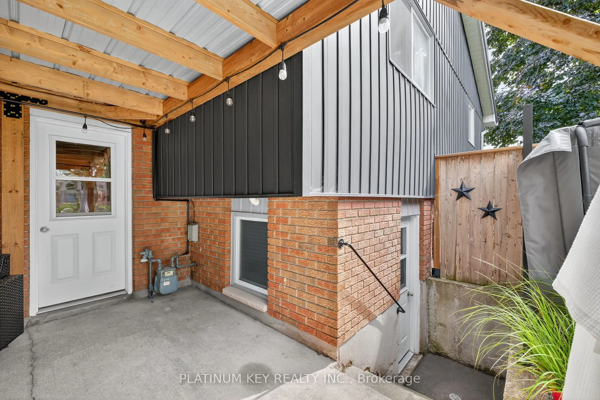2 Arva Court