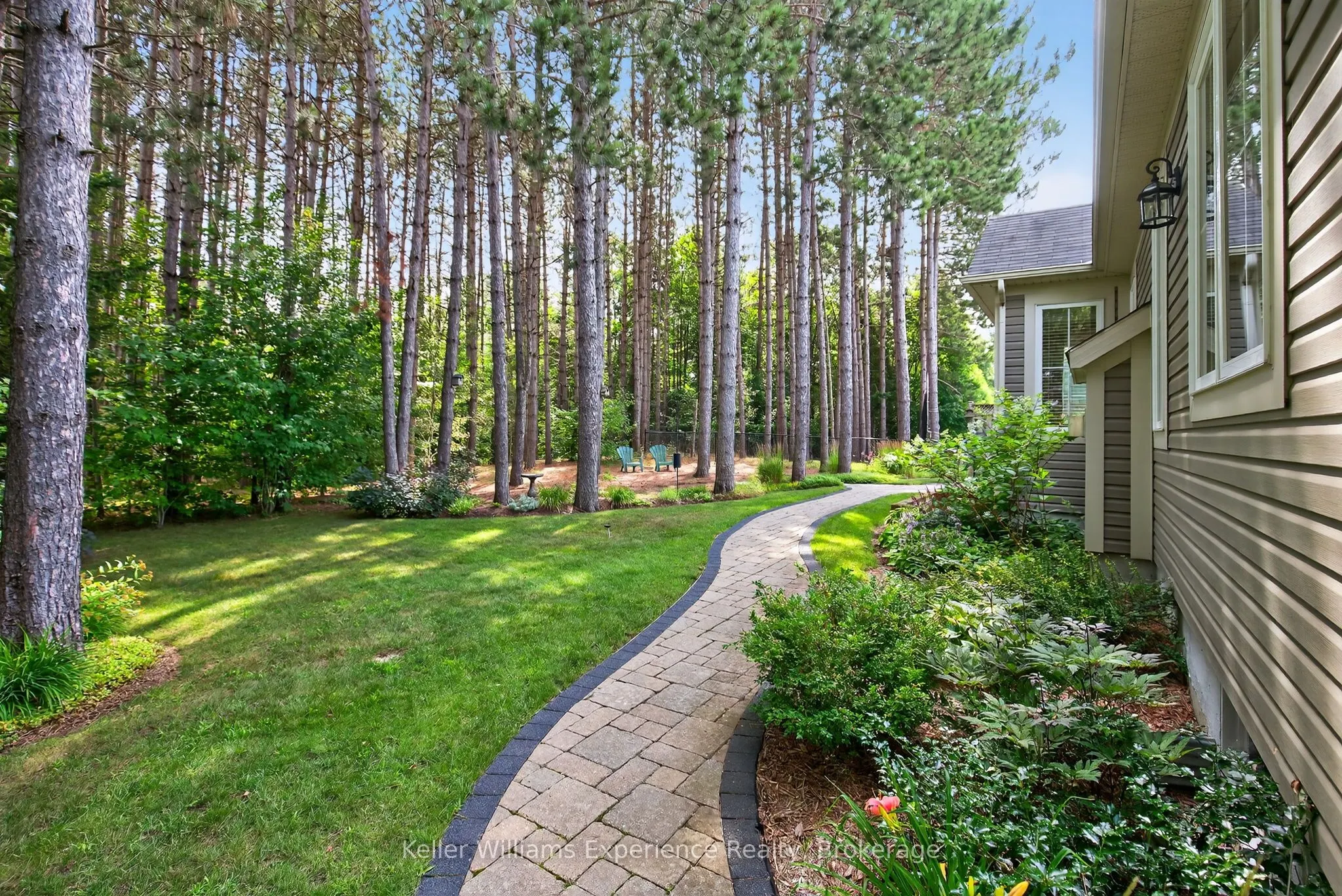 40 Windsong Crescent