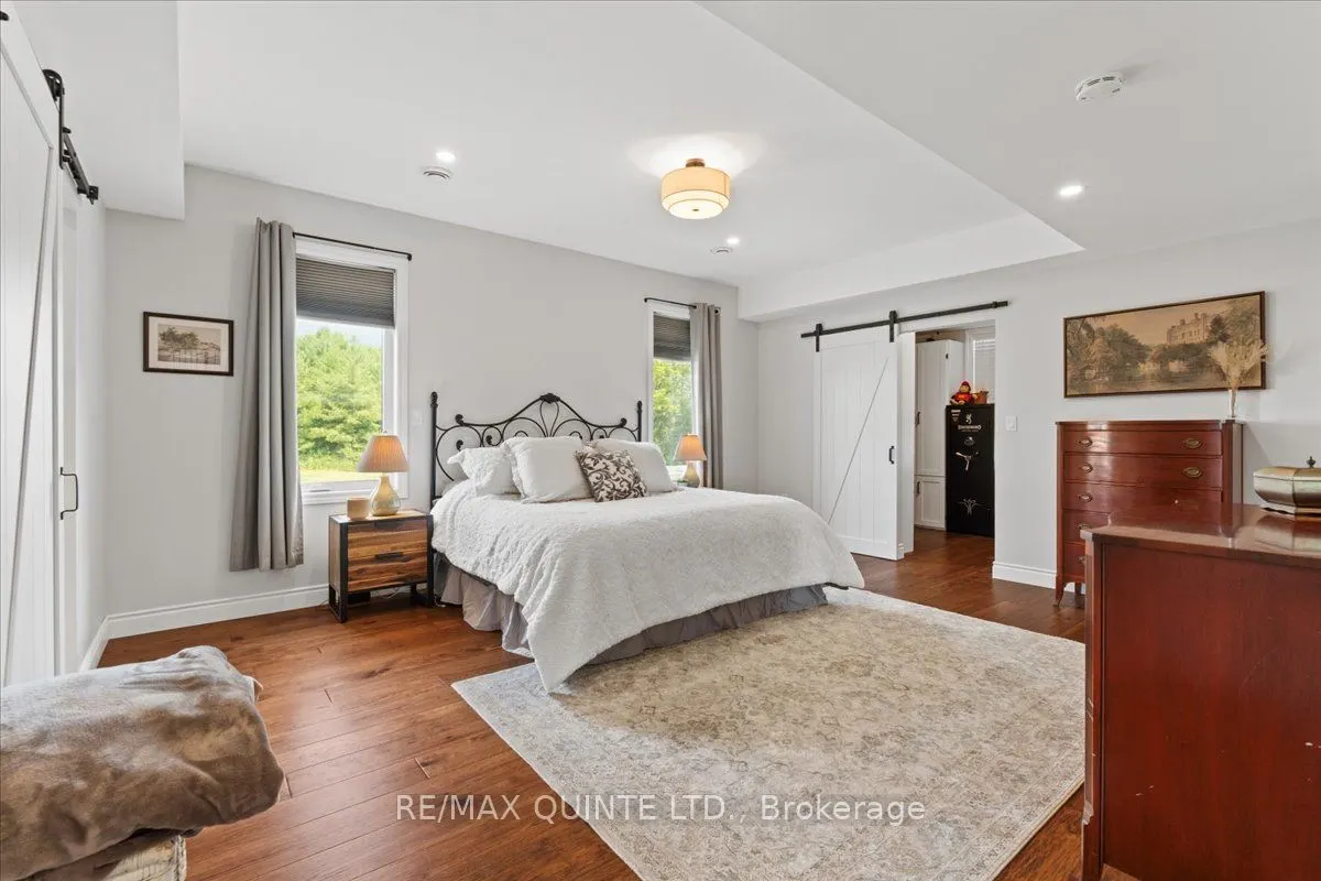 806 Newburgh Road