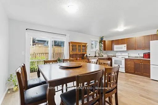 482 Springbank Avenue N, #10