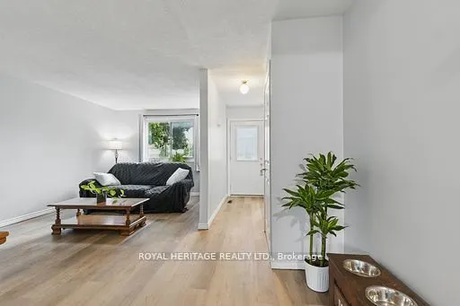 482 Springbank Avenue N, #10