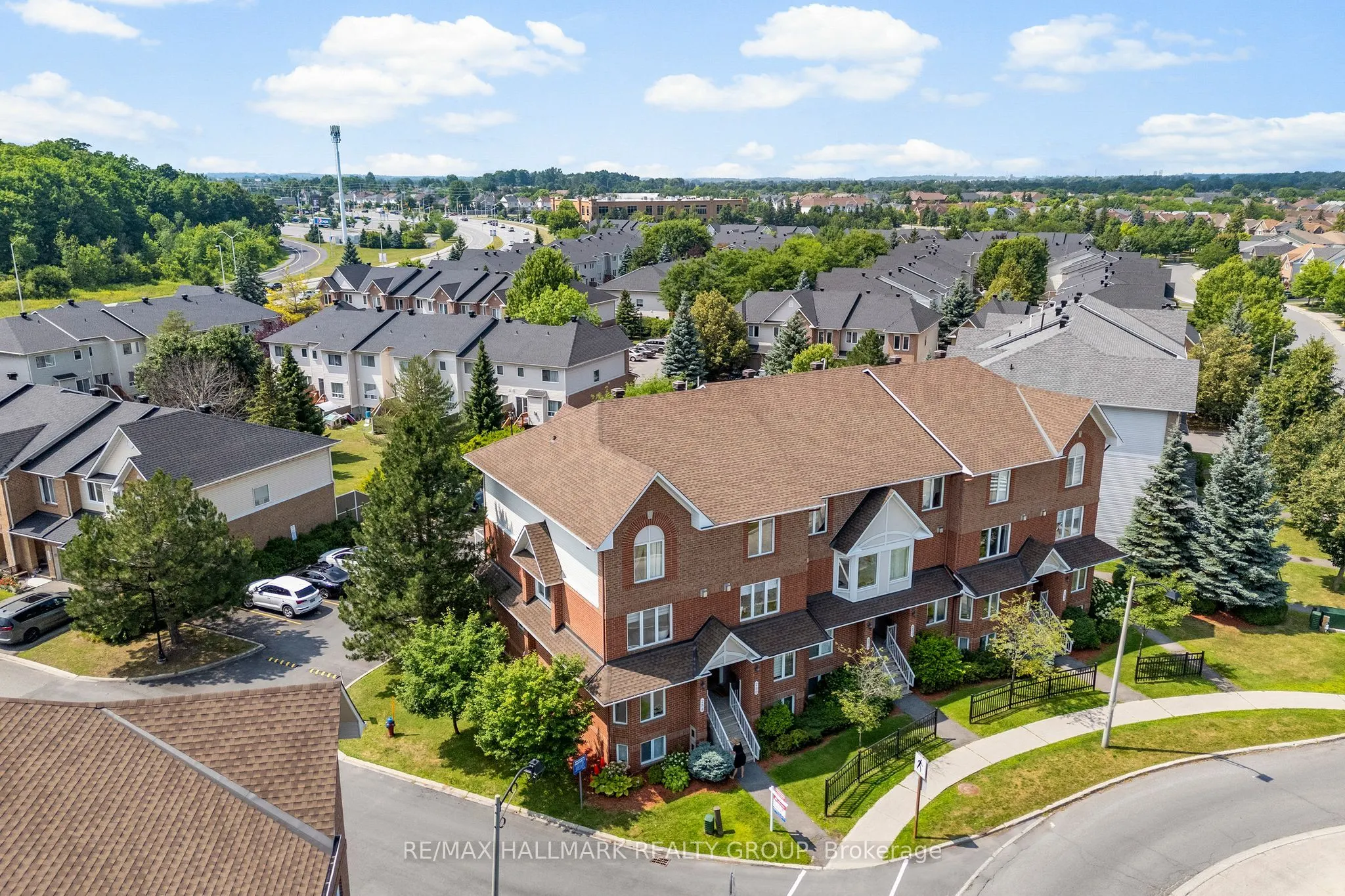 282 Cresthaven Drive, #11