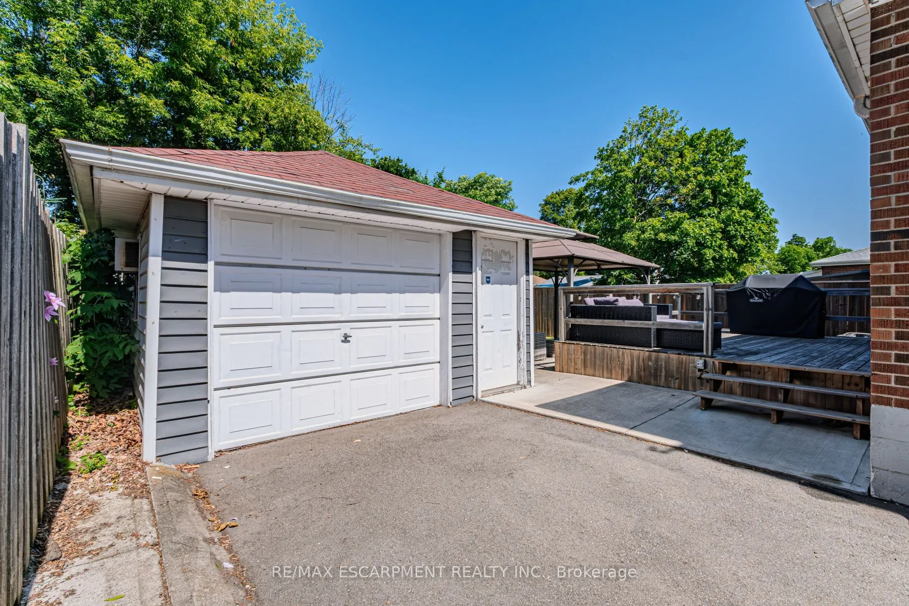 150 Aberfoyle Avenue