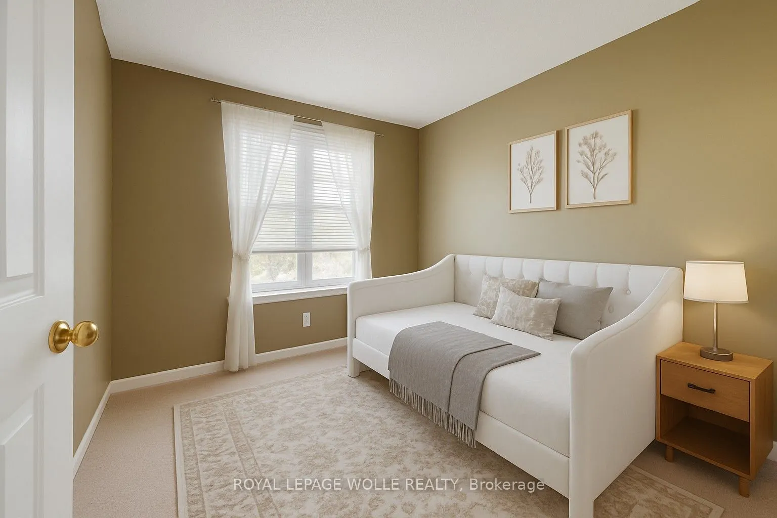 465 Woolwich Street N, #17