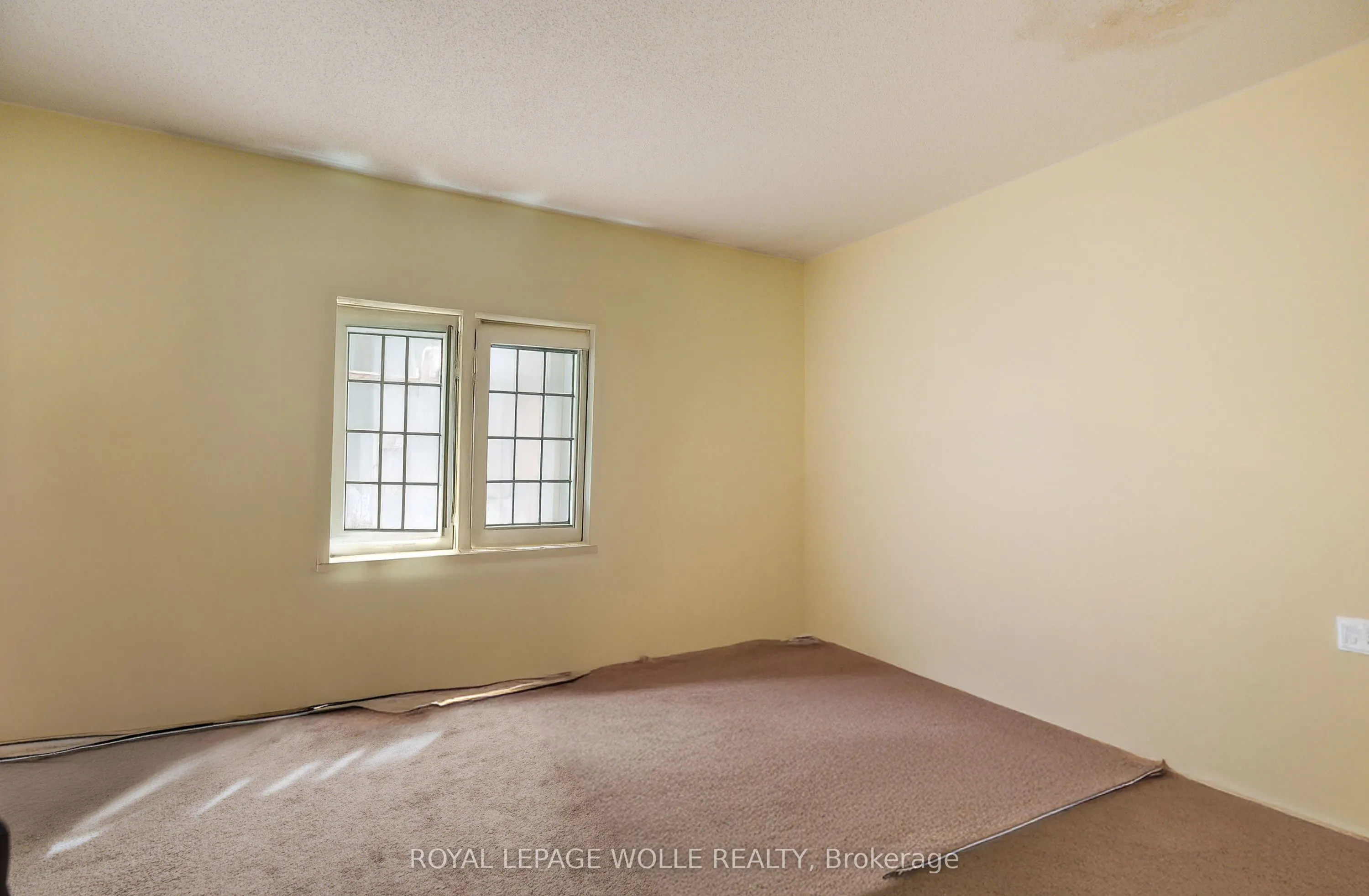 465 Woolwich Street N, #17
