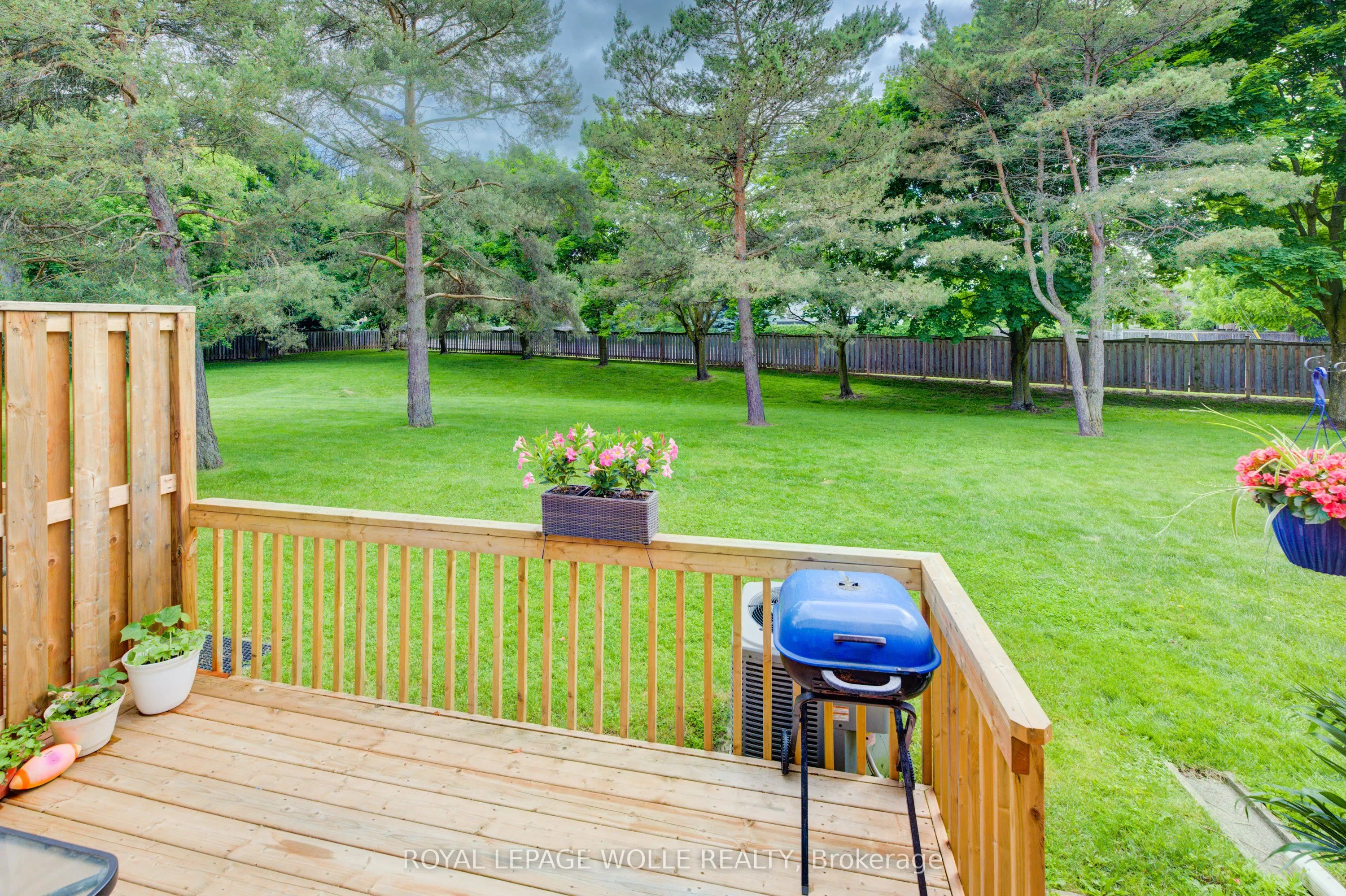 465 Woolwich Street N, #17