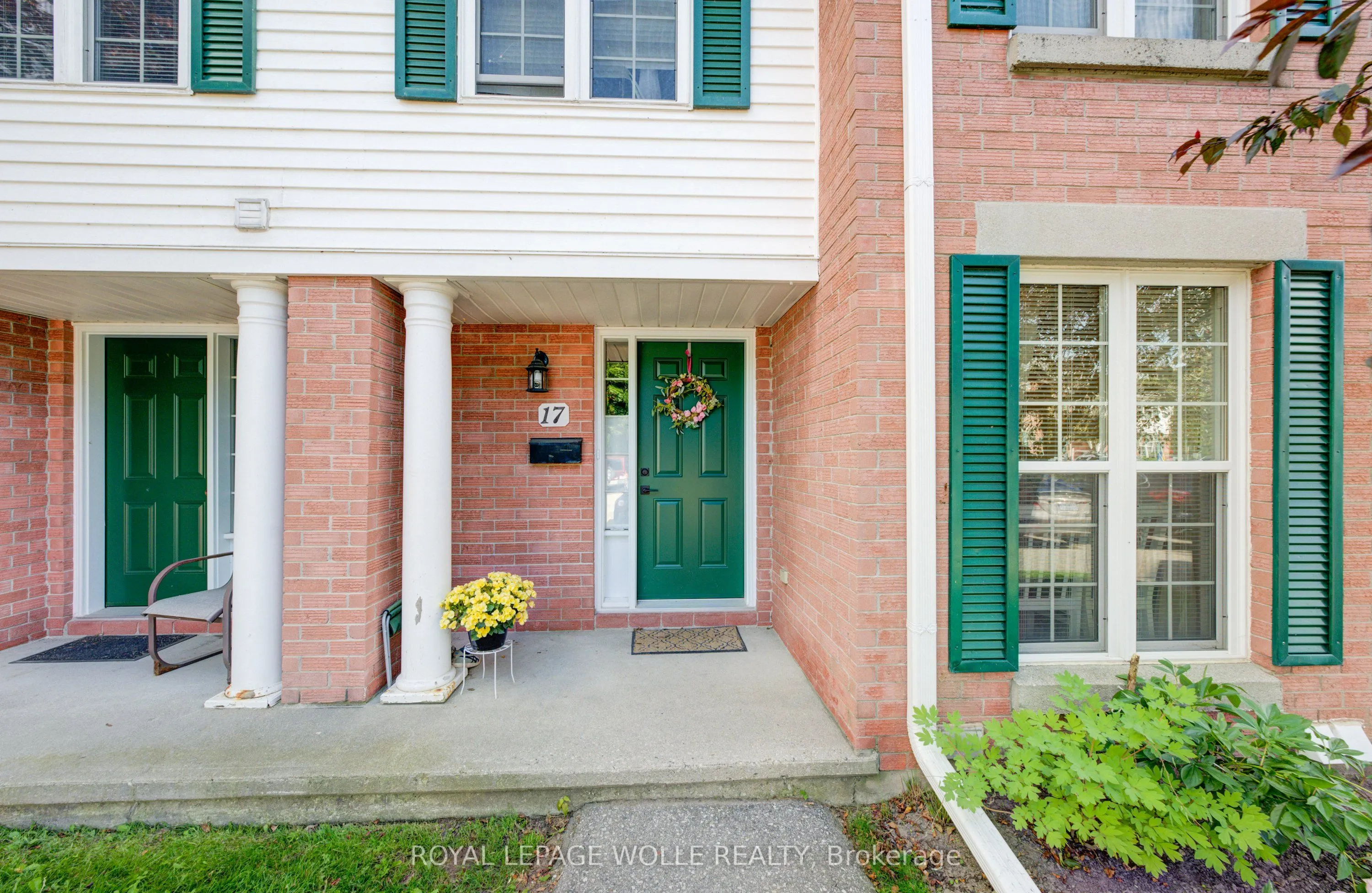 465 Woolwich Street N, #17