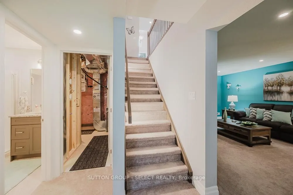 9861 GLENDON Drive, #432