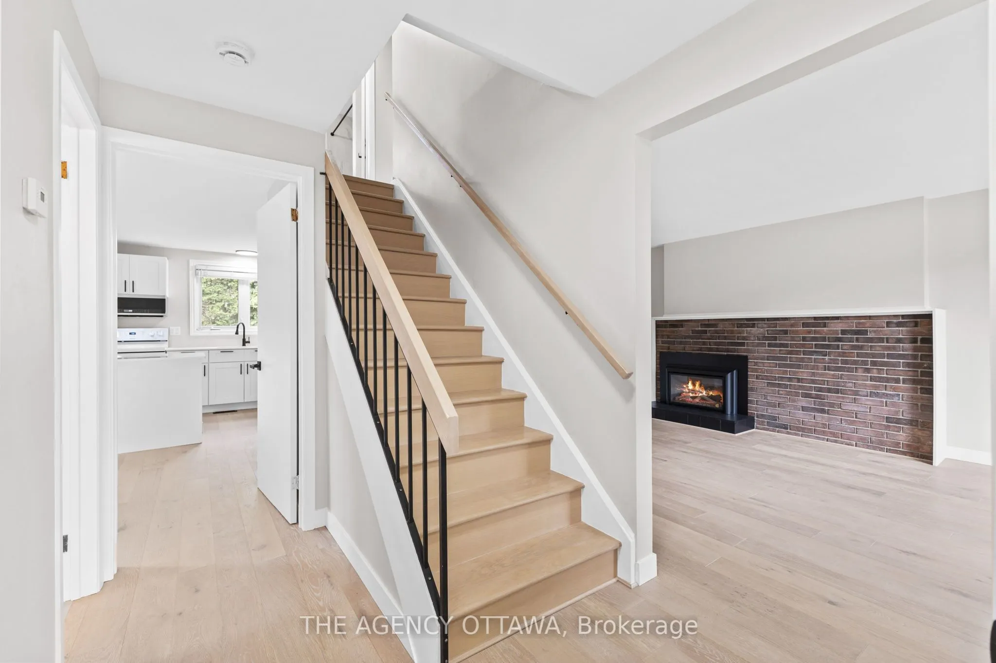 688 LAVERENDRYE Drive